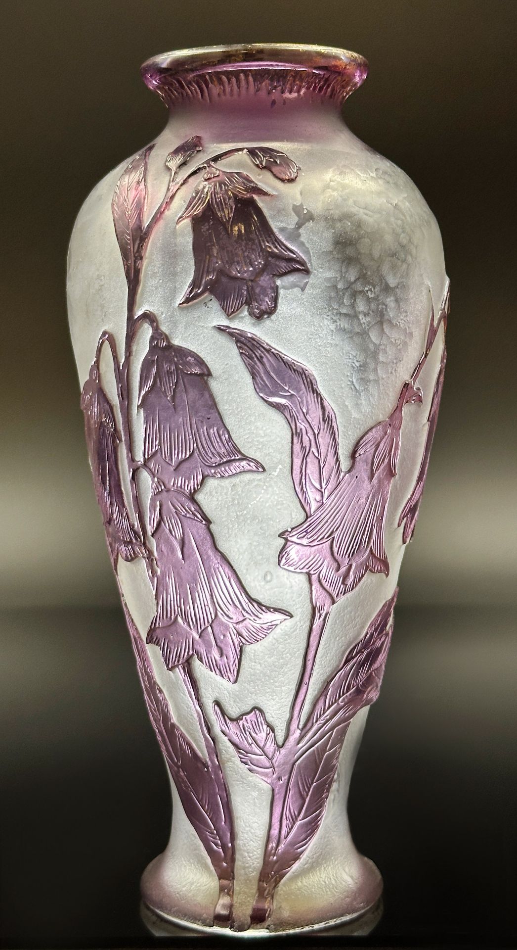 Vase. Verreries D'Art de Lorraine. - Image 5 of 10