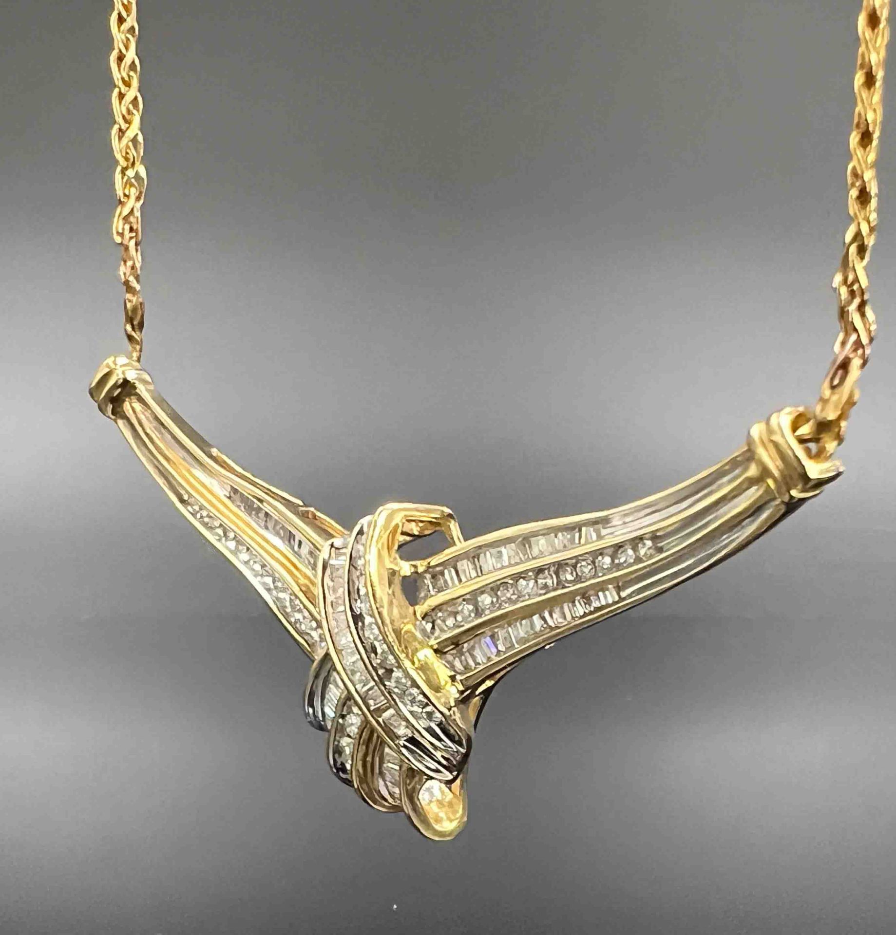 Necklace. 585 yellow gold and white gold with diamonds. - Image 2 of 10