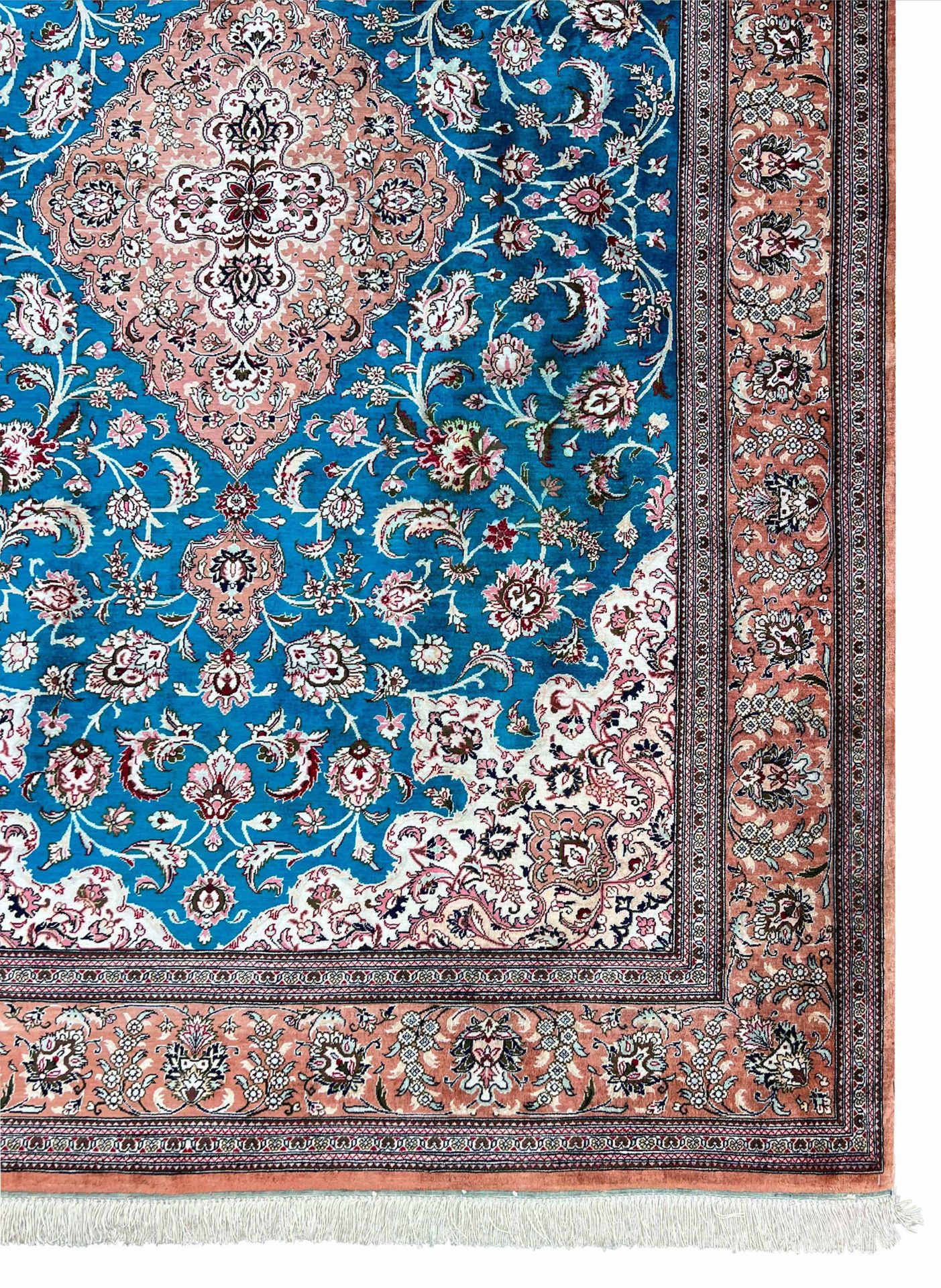 Ghom oriental rug. Silk. Signed. - Image 8 of 17