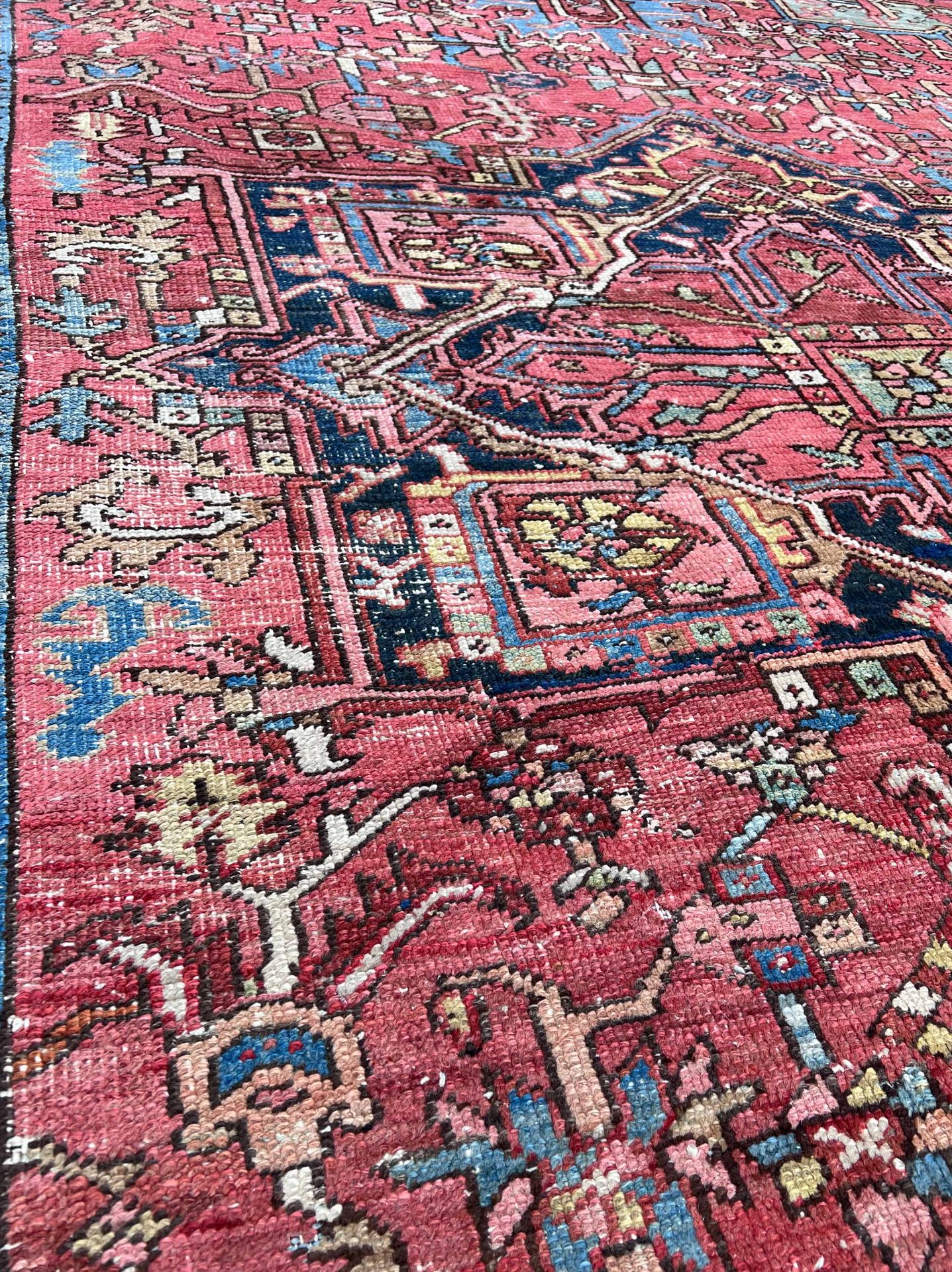 Heriz. Oriental carpet. Around 1900. - Image 15 of 17