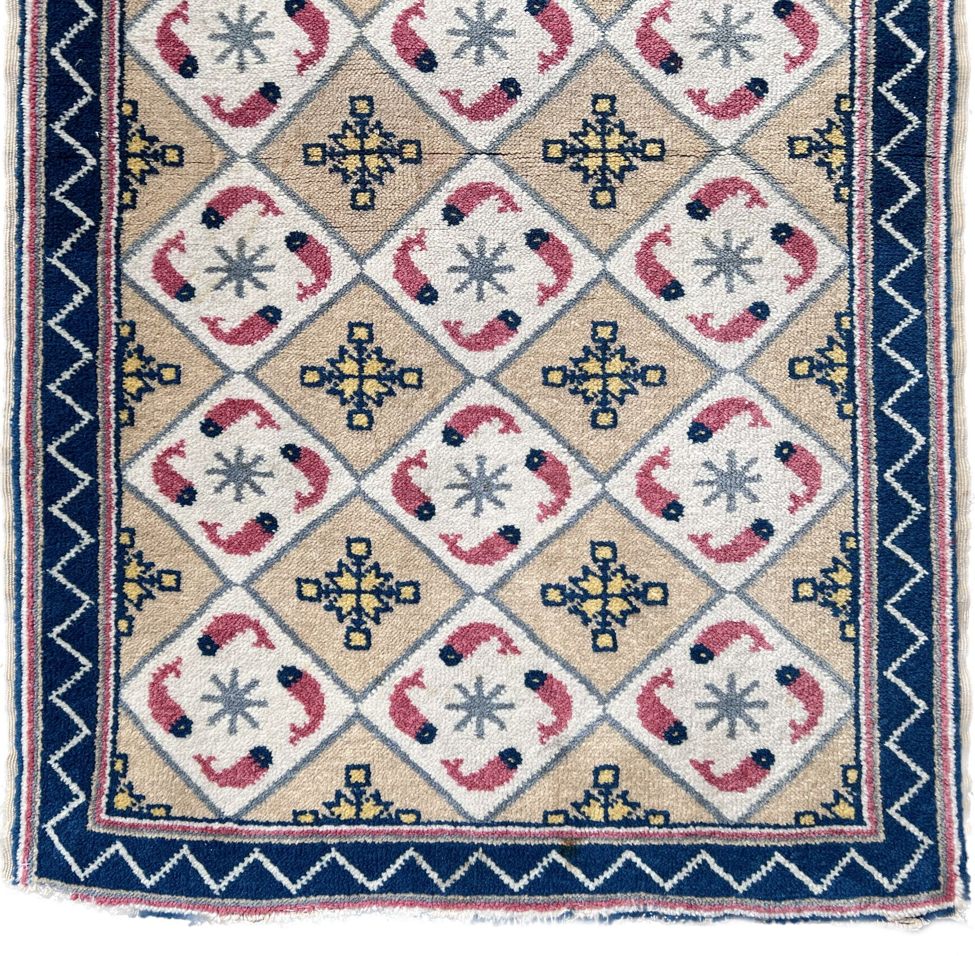 Fish country carpet. Pomerania. East Prussia. 1st half of the 20th century. - Image 3 of 5