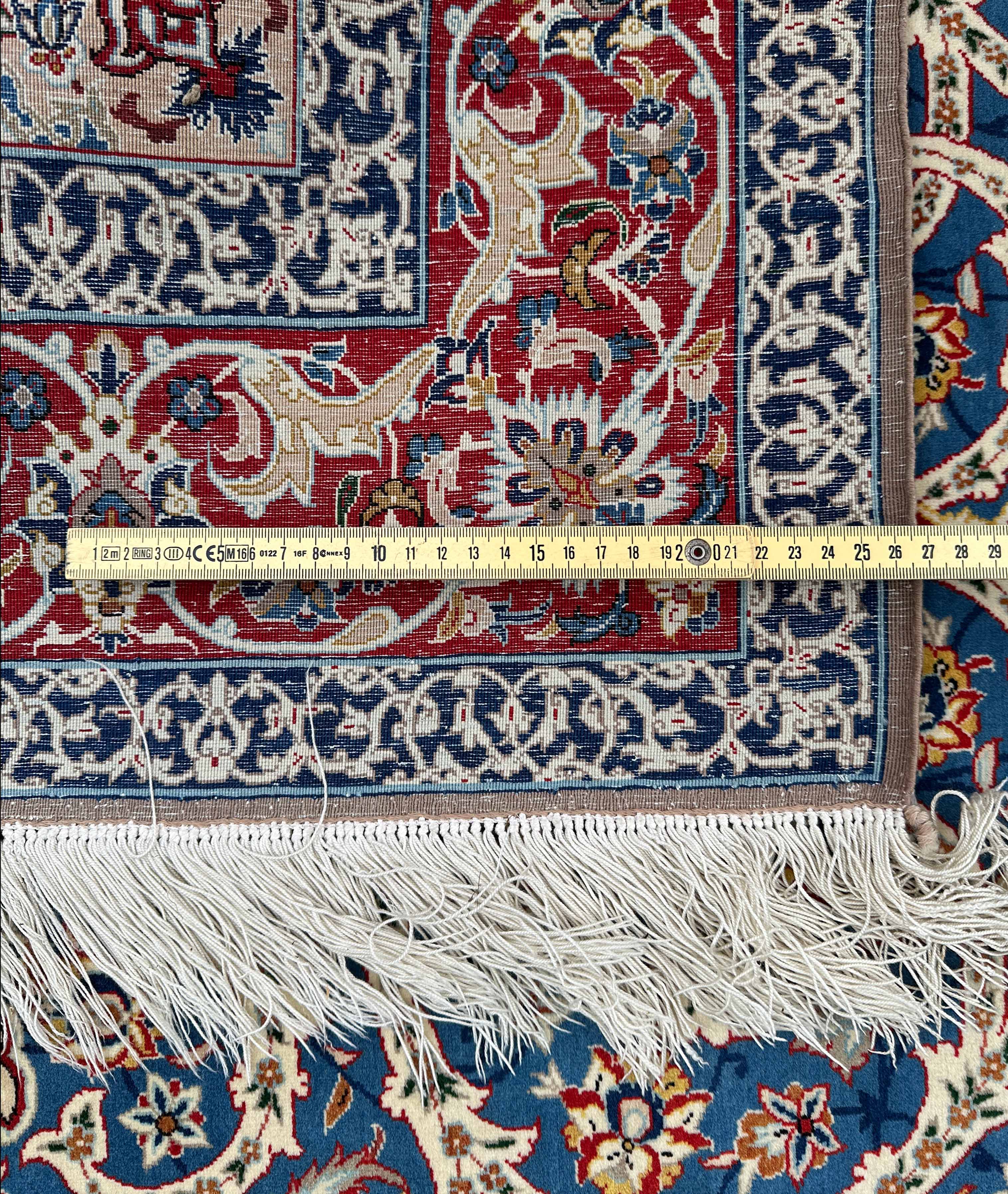 Isfahan. Oriental carpet. - Image 7 of 7