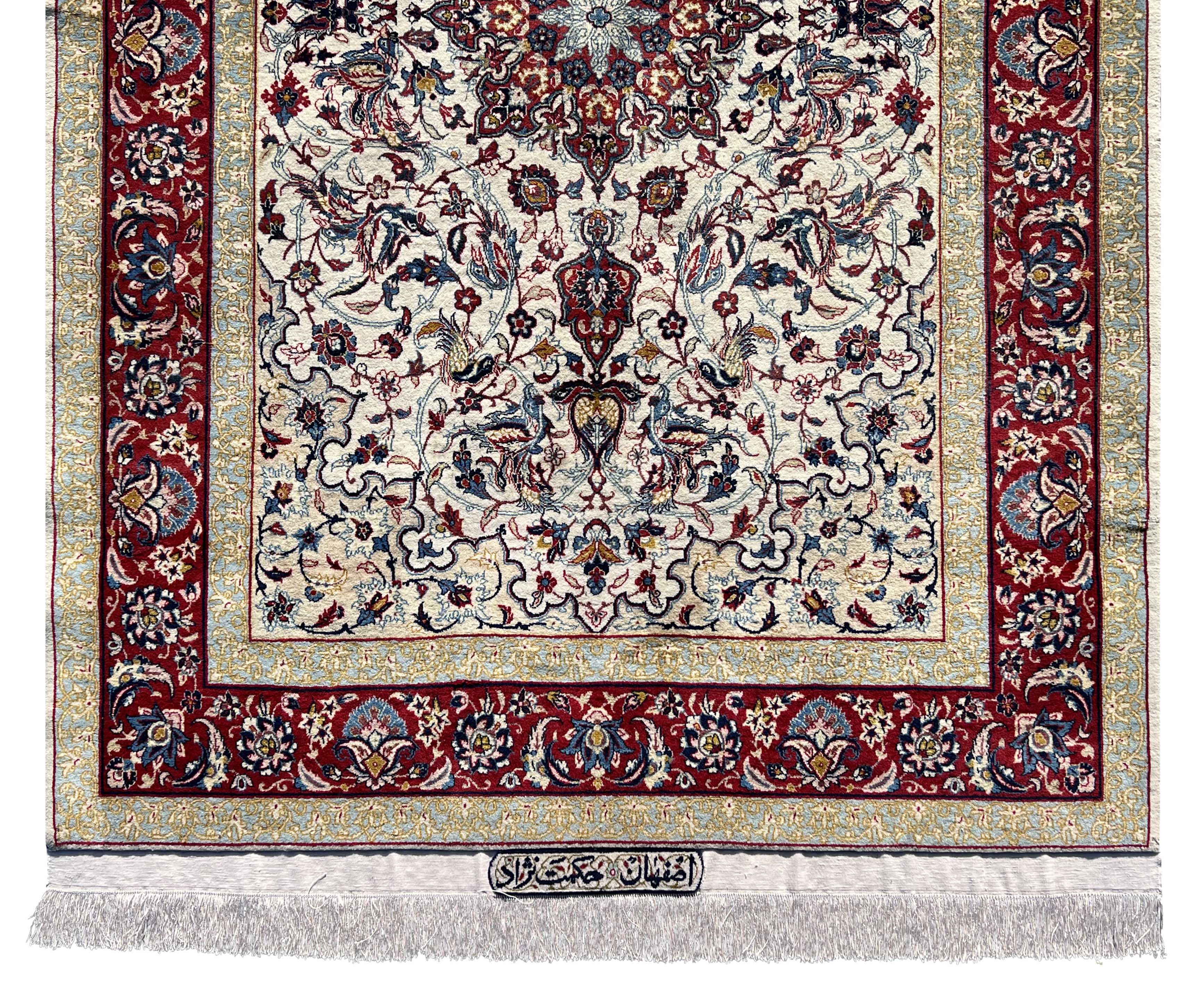 Isfahan. Oriental carpet. Signed. Circa 1940. - Image 4 of 10