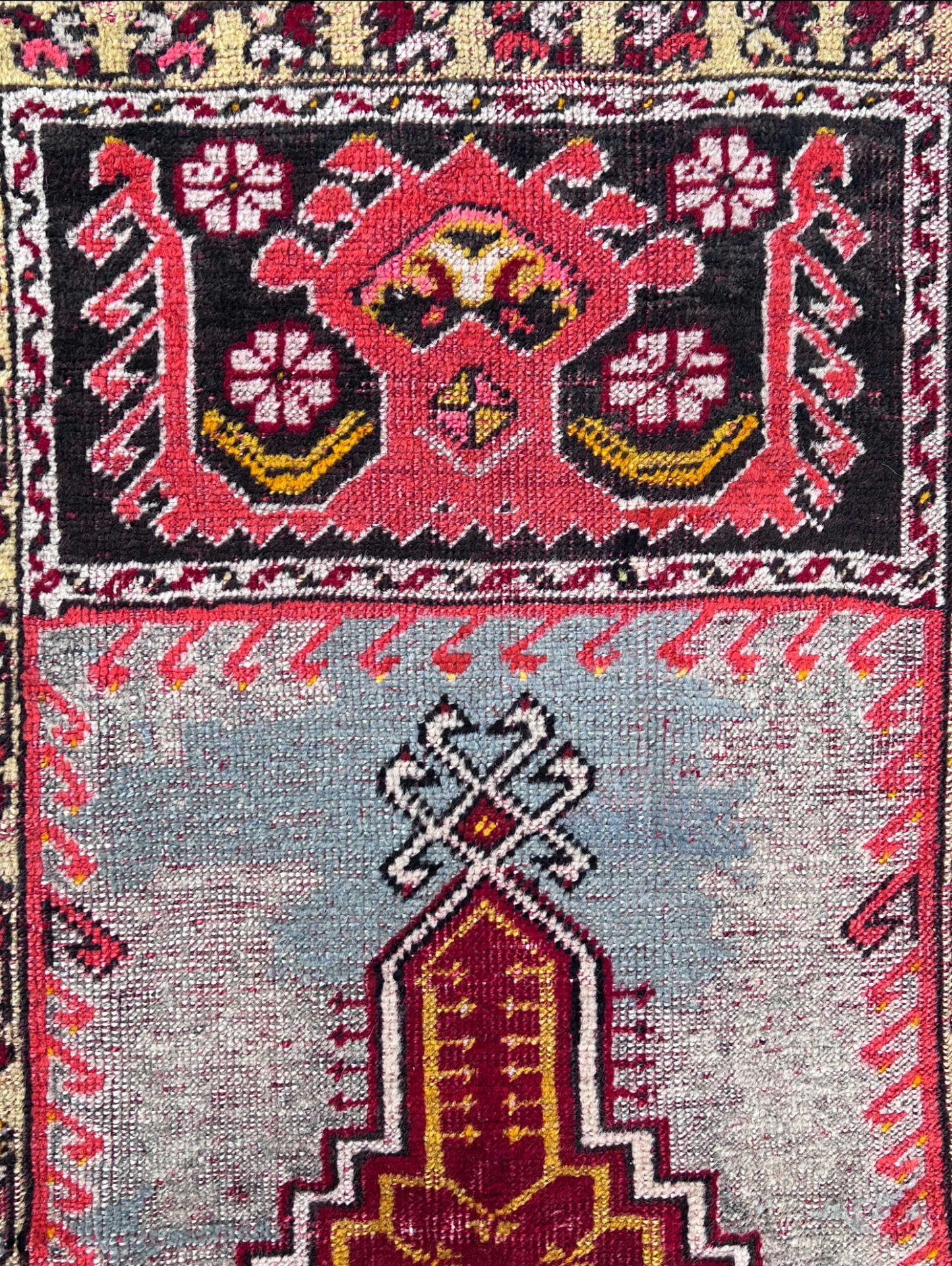 Prayer rug. Turkey. Yürük region. 1st half of the 20th century. - Image 4 of 7