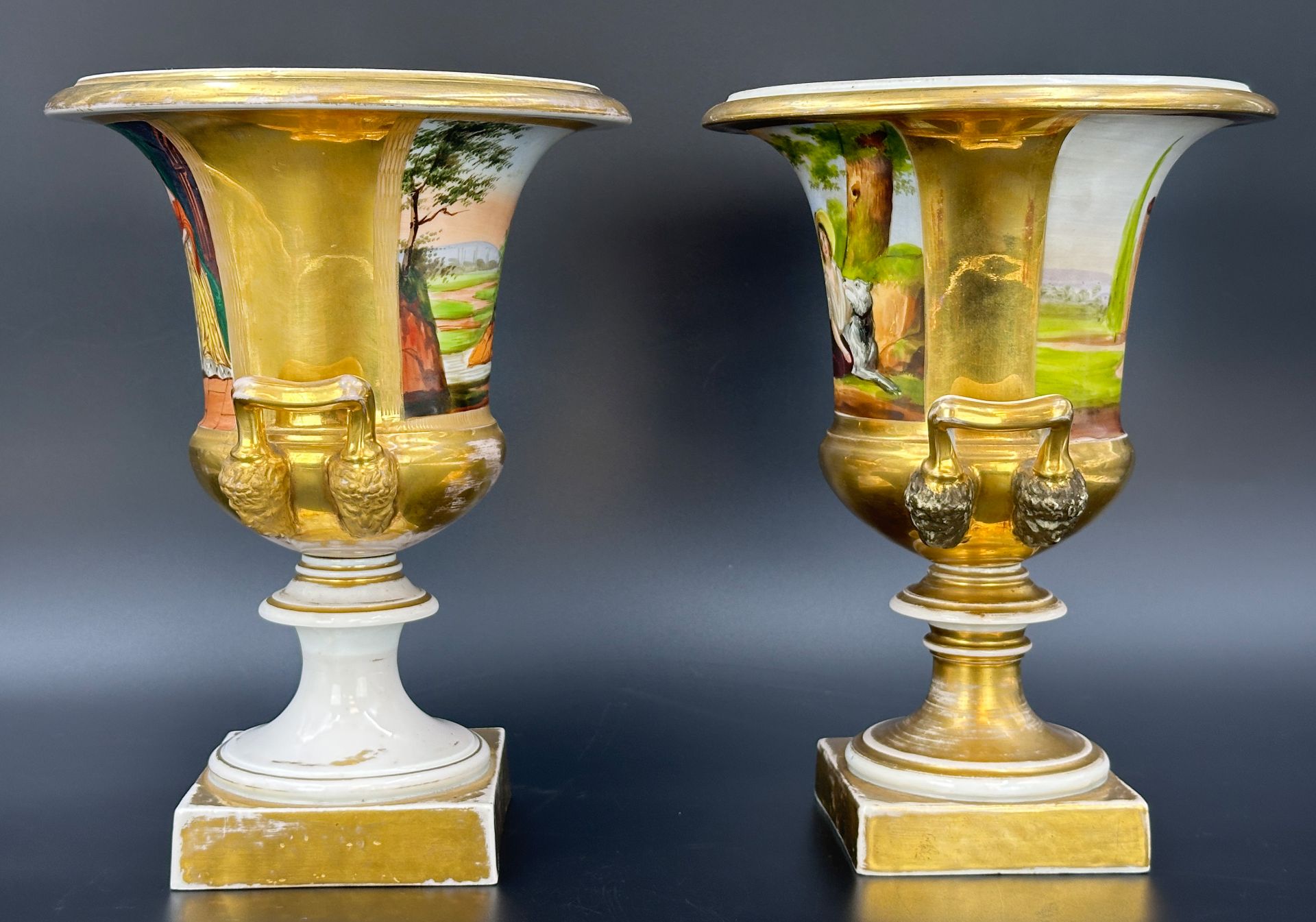 Pair of Empire krater vases. 19th century. - Image 2 of 18