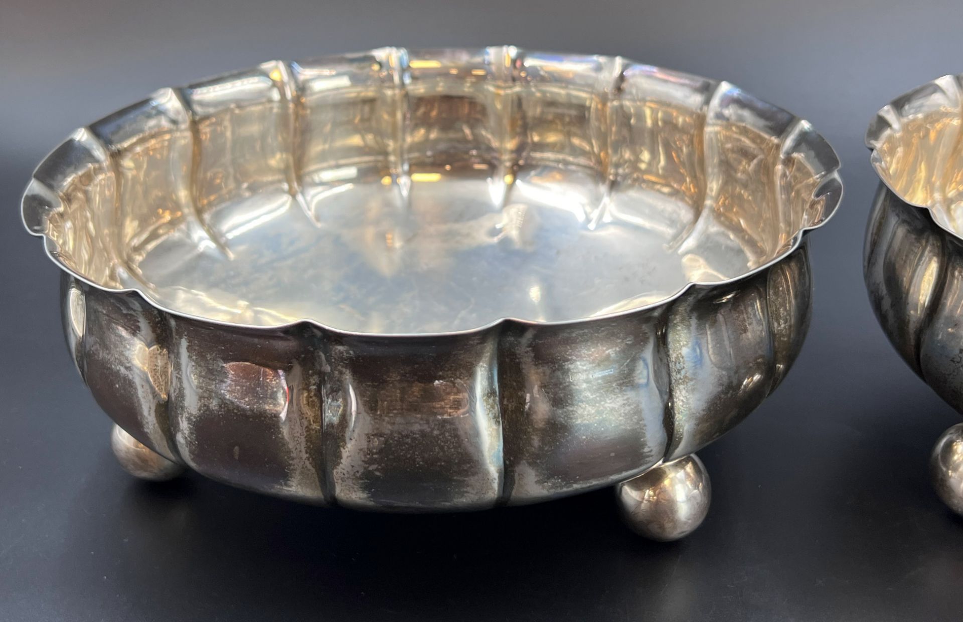 Two bowls with ball feet. 835 silver. - Image 4 of 10