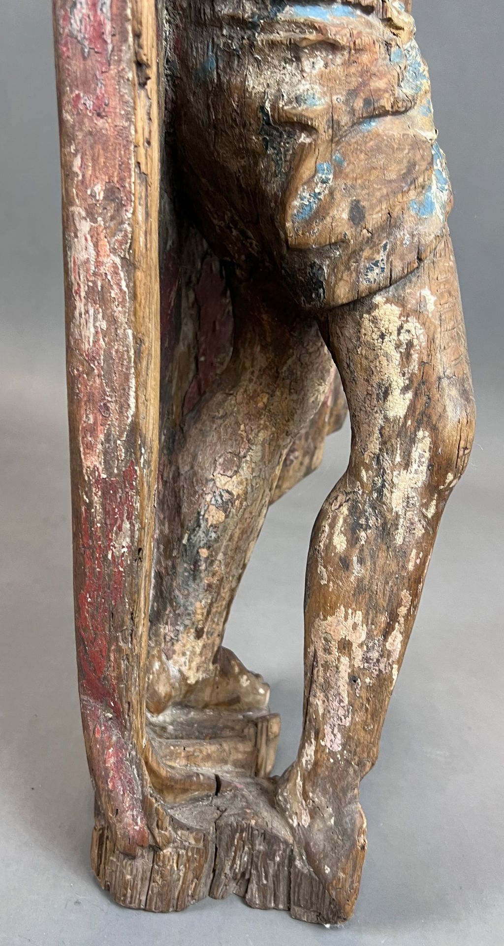 Wooden figure. Christ. Gothic style. Mid 15th century. Lower Rhine. - Image 10 of 15