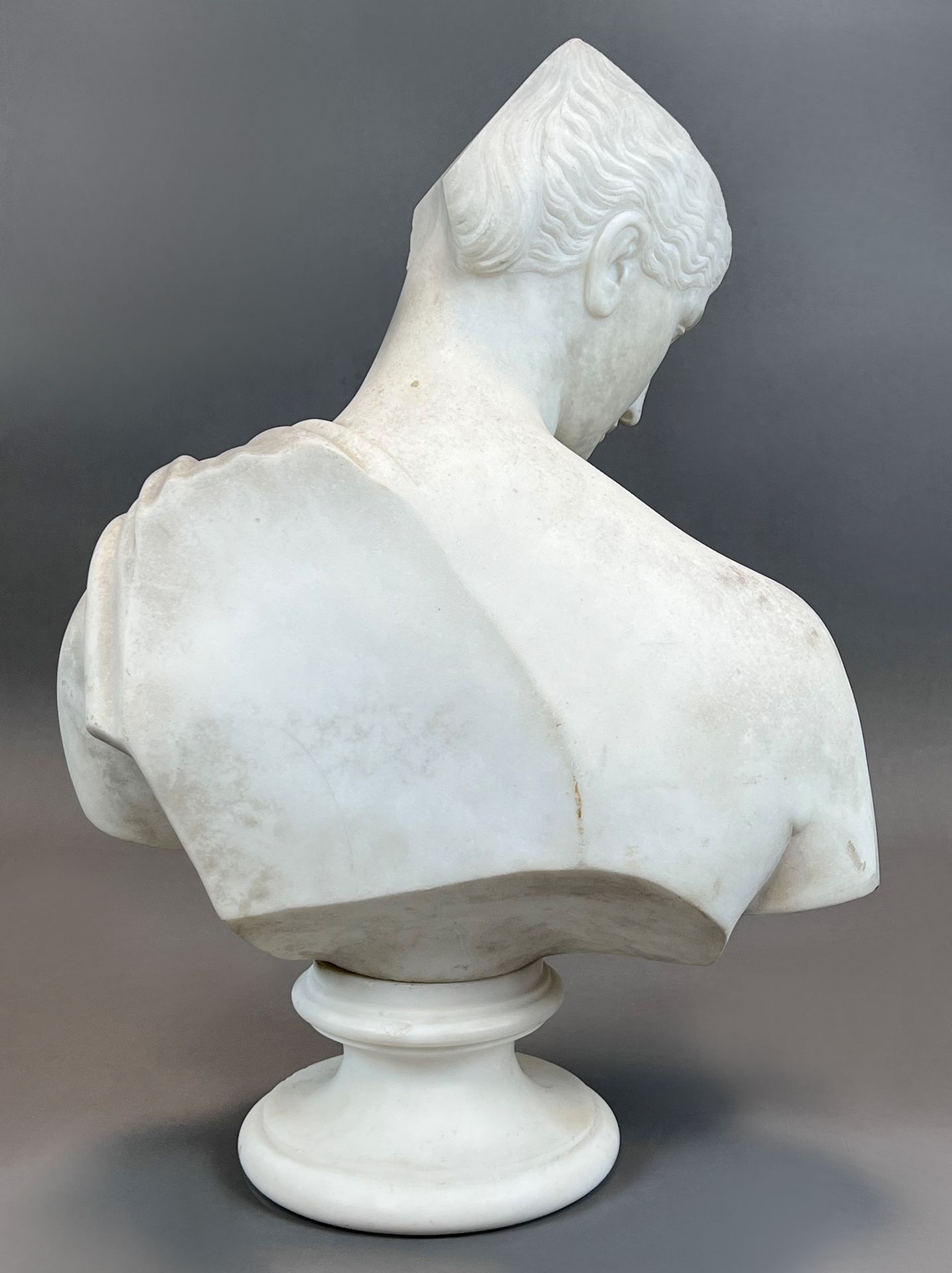 Marble bust. Psyche of Capua. Probably Italy. Late 19th century. - Image 3 of 11