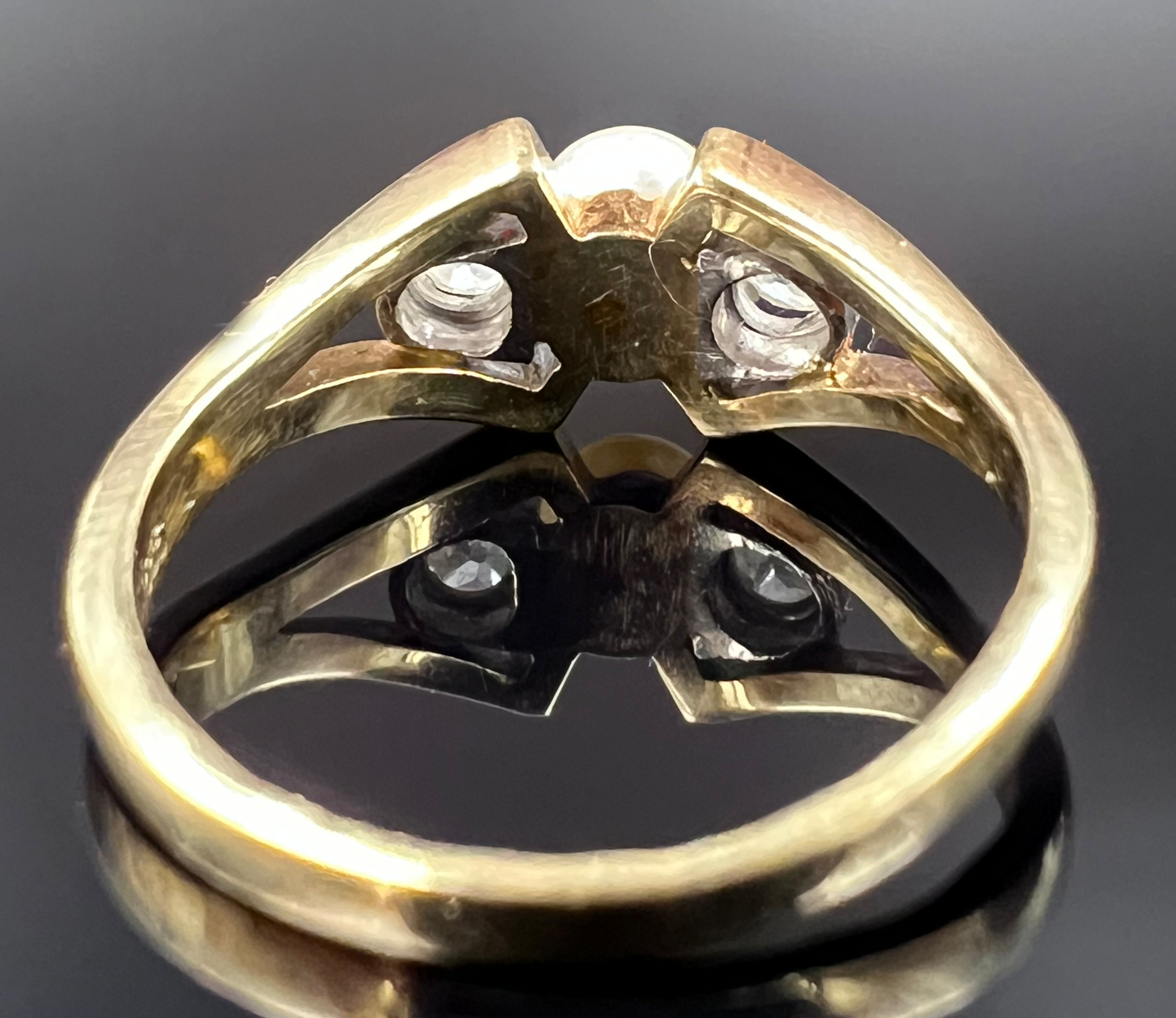 Ladies' ring. 585 yellow gold with two diamonds and a pearl. - Image 3 of 8