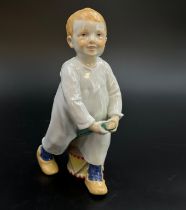 Hentschelkind. MEISSEN. "Kind mit Stecken und Trommel". 1. Wahl. 1980er Jahre.