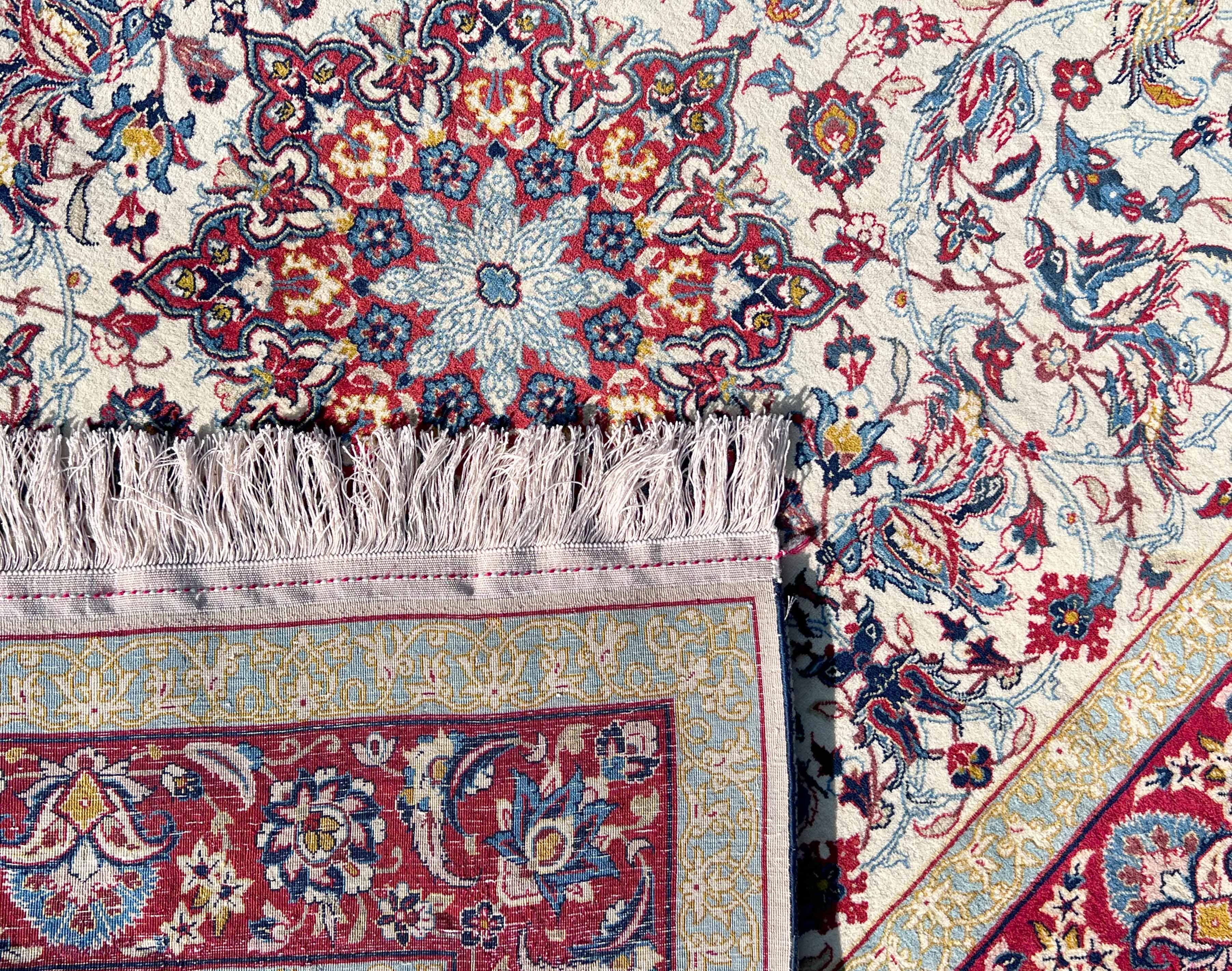 Isfahan. Oriental carpet. Signed. Circa 1940. - Image 9 of 10