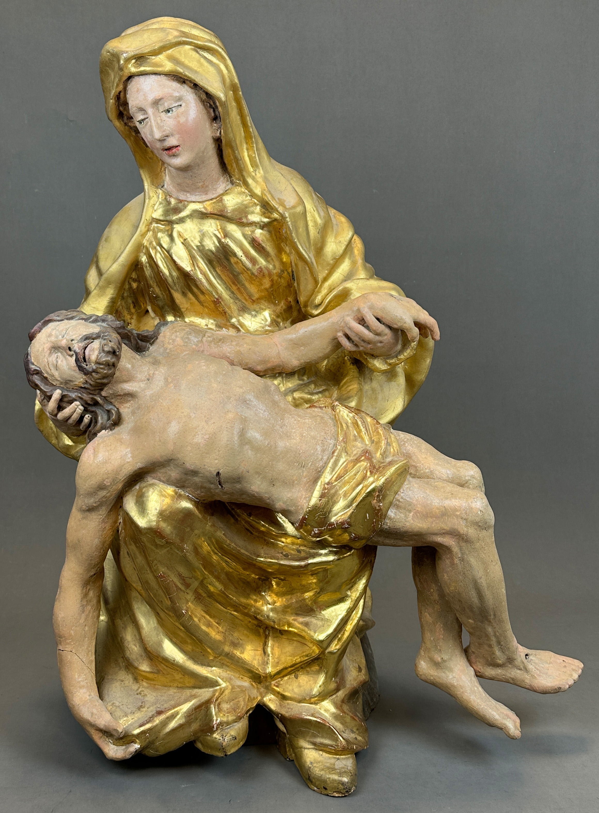 Baroque wooden figure. Lamentation of the Virgin Mary / Pietà. South Germany.