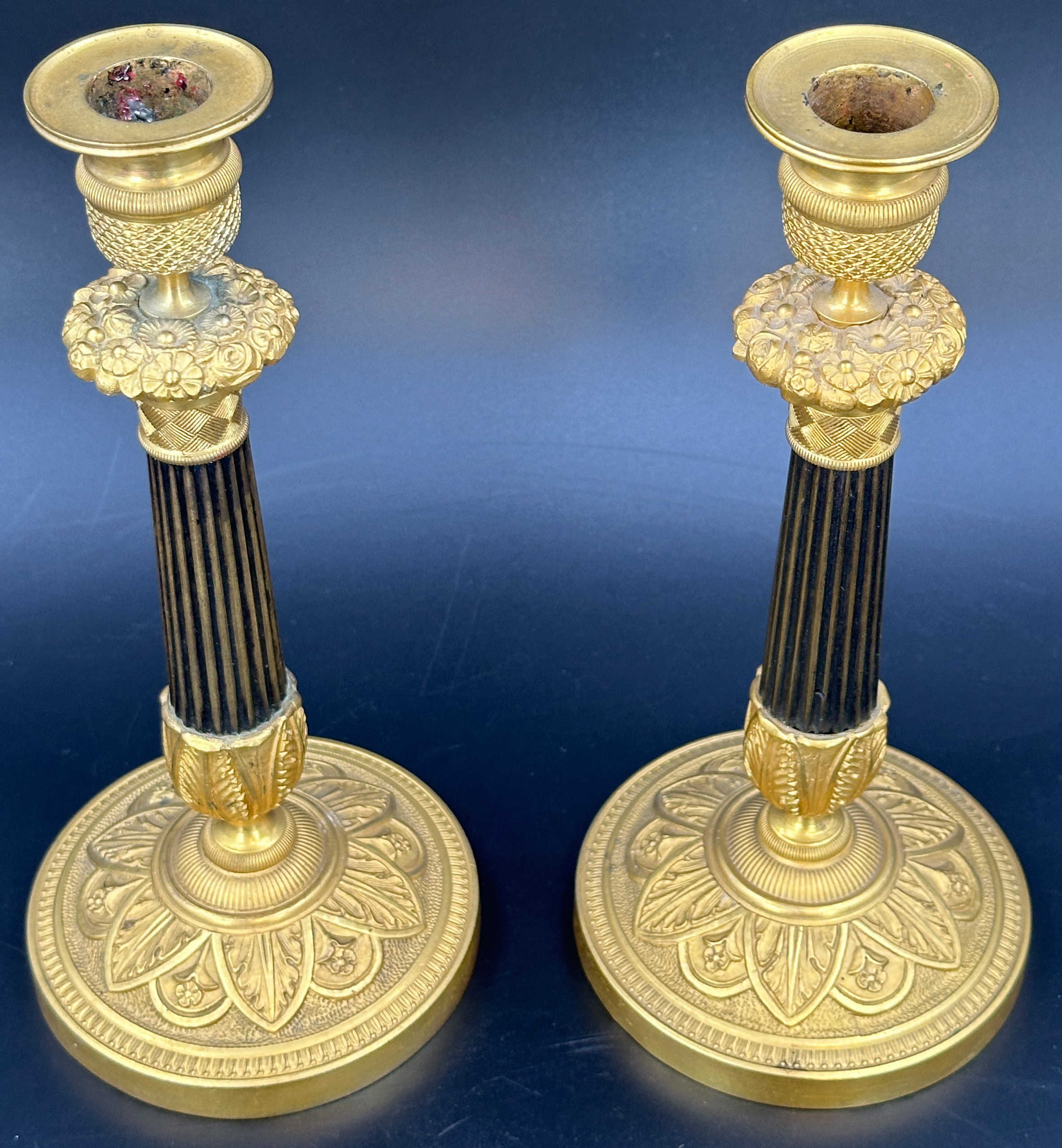 A pair of richly decorated Empire candlesticks. France. 19th century. - Image 2 of 13