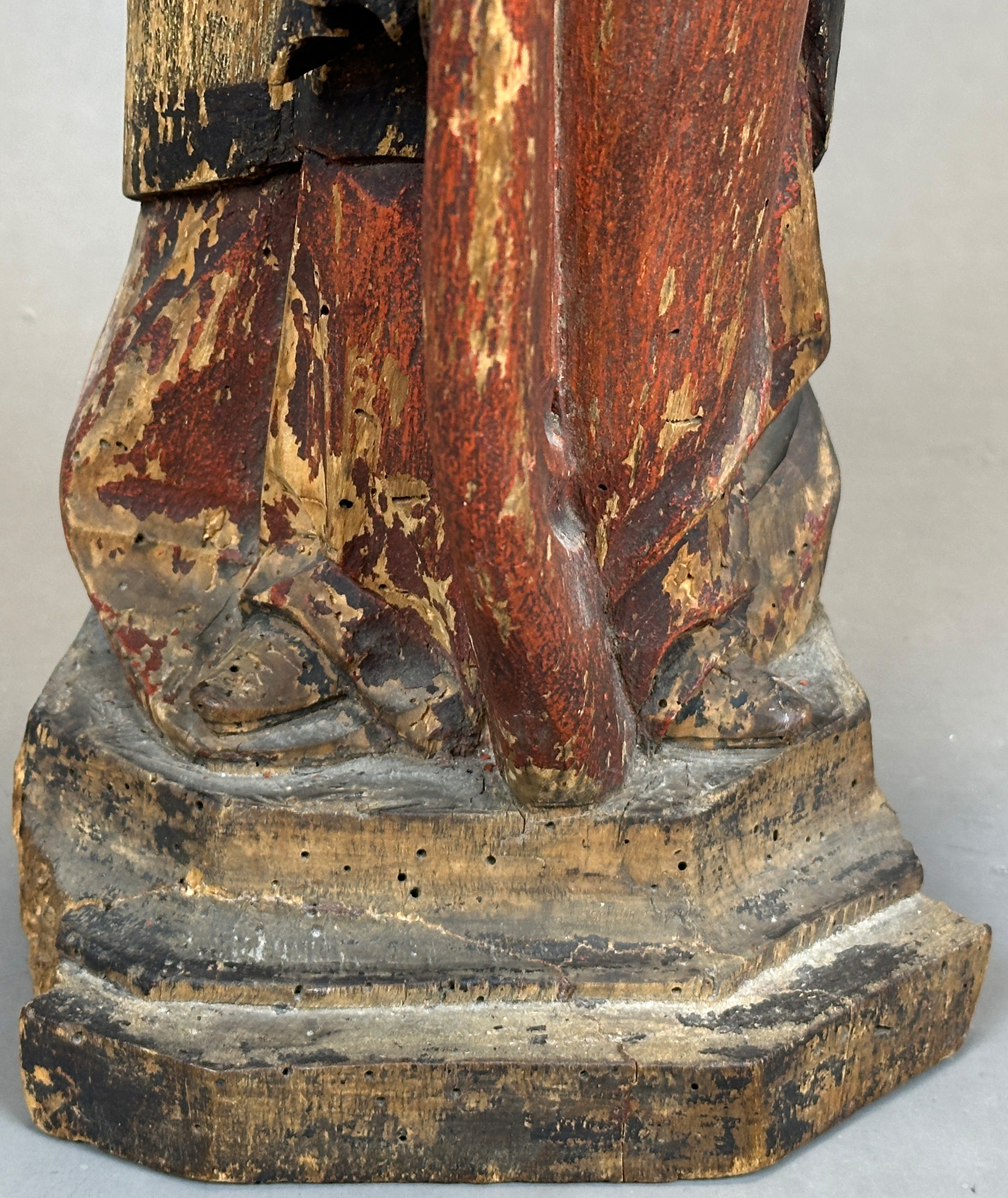 Romanesque wooden figure. Virgin Mary with Christ Child. France. - Image 8 of 10