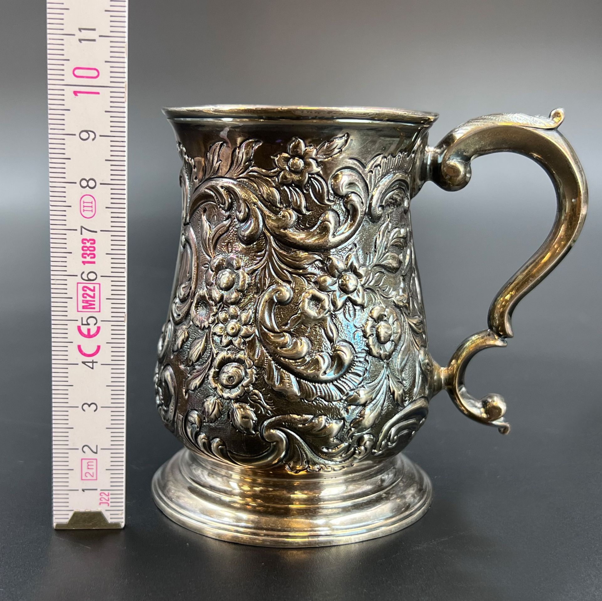 Antique silver cup. 925 Sterling silver. England. 1762. - Image 8 of 9