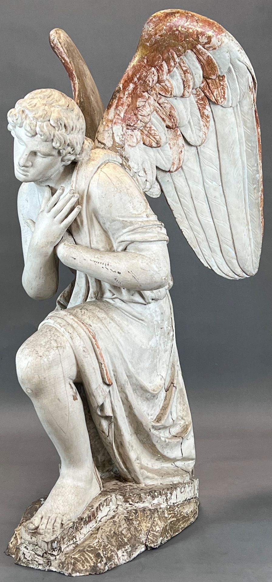 Große Holzskulptur. Kniender Engel. Ende 17. Jahrhundert. Italien. - Bild 2 aus 19