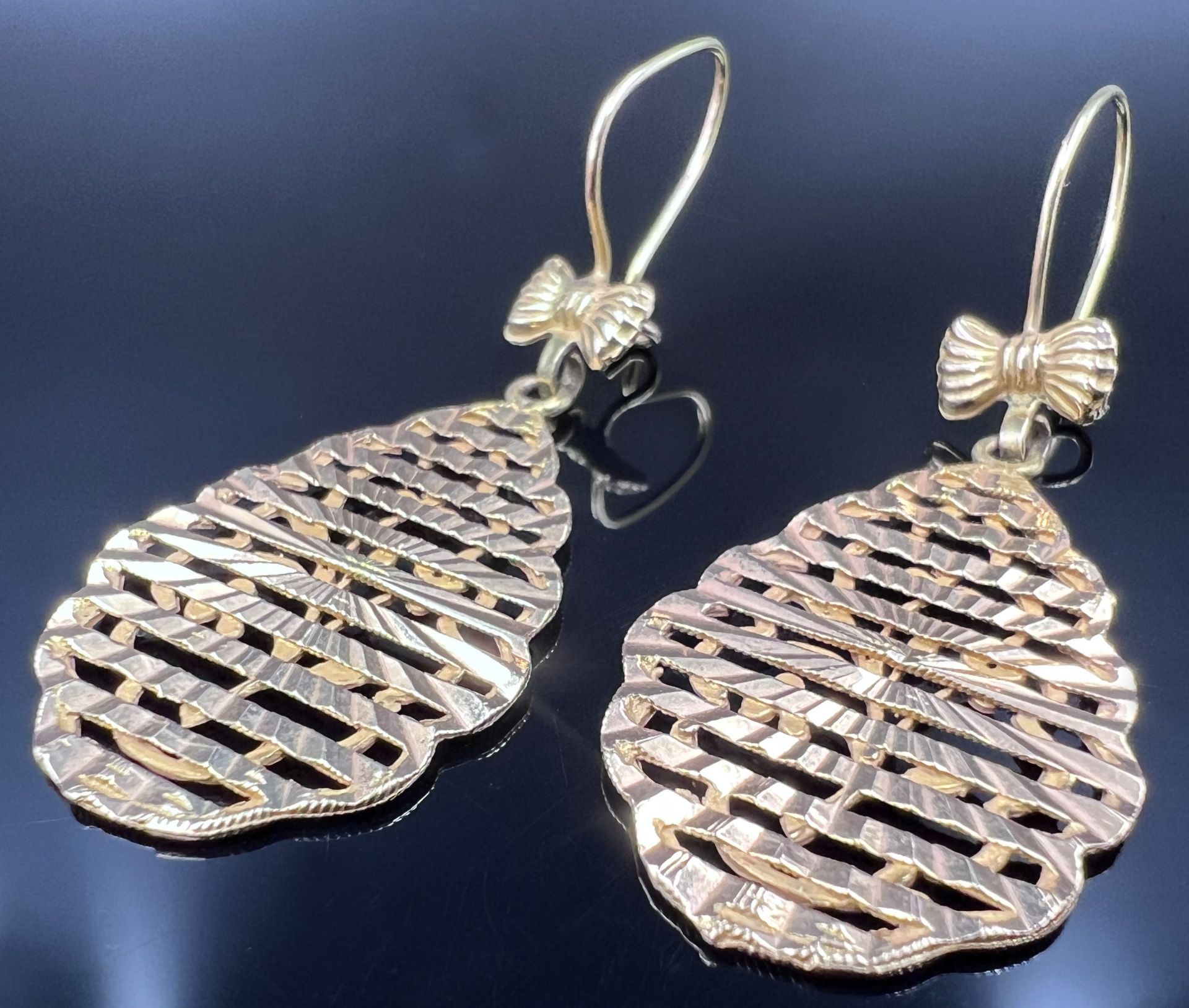 Pair of earrings. 585 yellow gold.