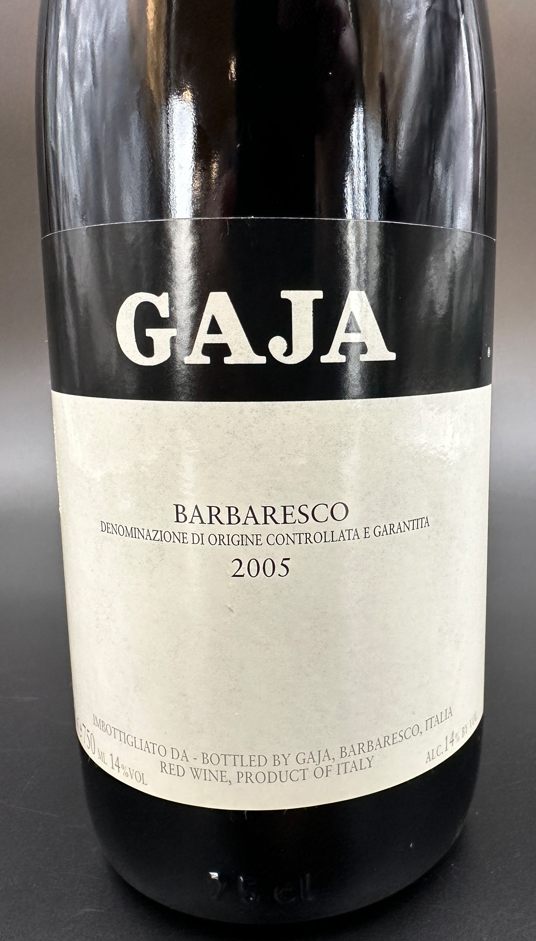 GAJA. Barbaresco. 1 bottle of red wine. 2005. - Image 3 of 10