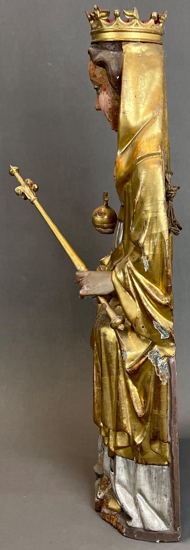 Holzfigur. Jungfrau Maria mit Christuskind. Um 1700. Süddeutschland. - Bild 2 aus 10