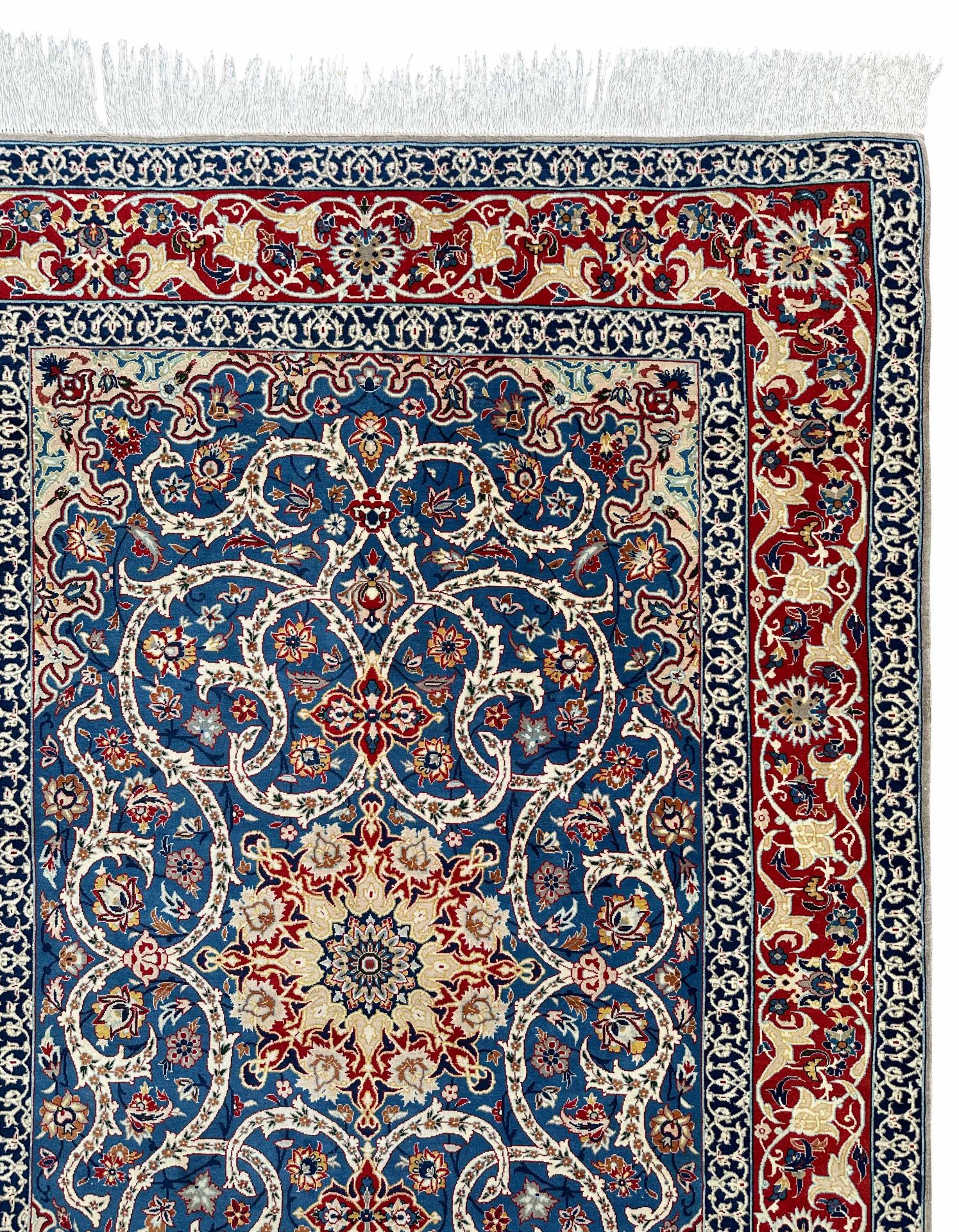 Isfahan. Oriental carpet. - Image 5 of 7