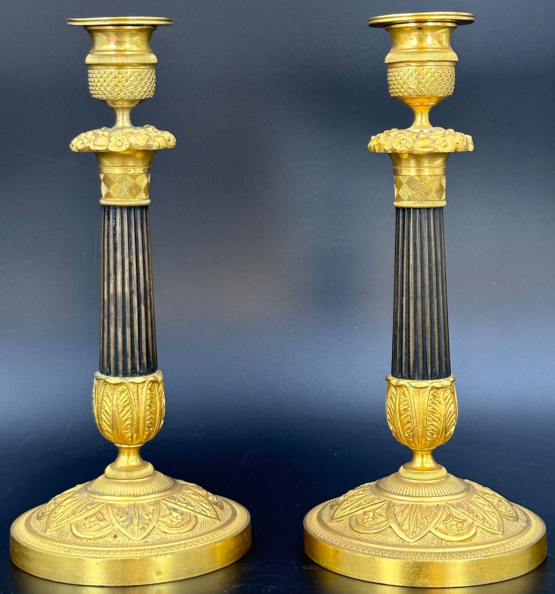 A pair of richly decorated Empire candlesticks. France. 19th century. - Image 3 of 13