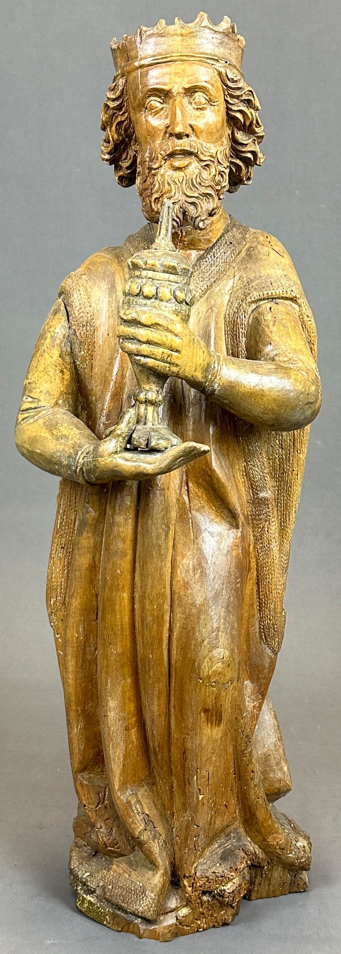 Wooden figure. St King from the Adoration. Around 1500. South Germany.