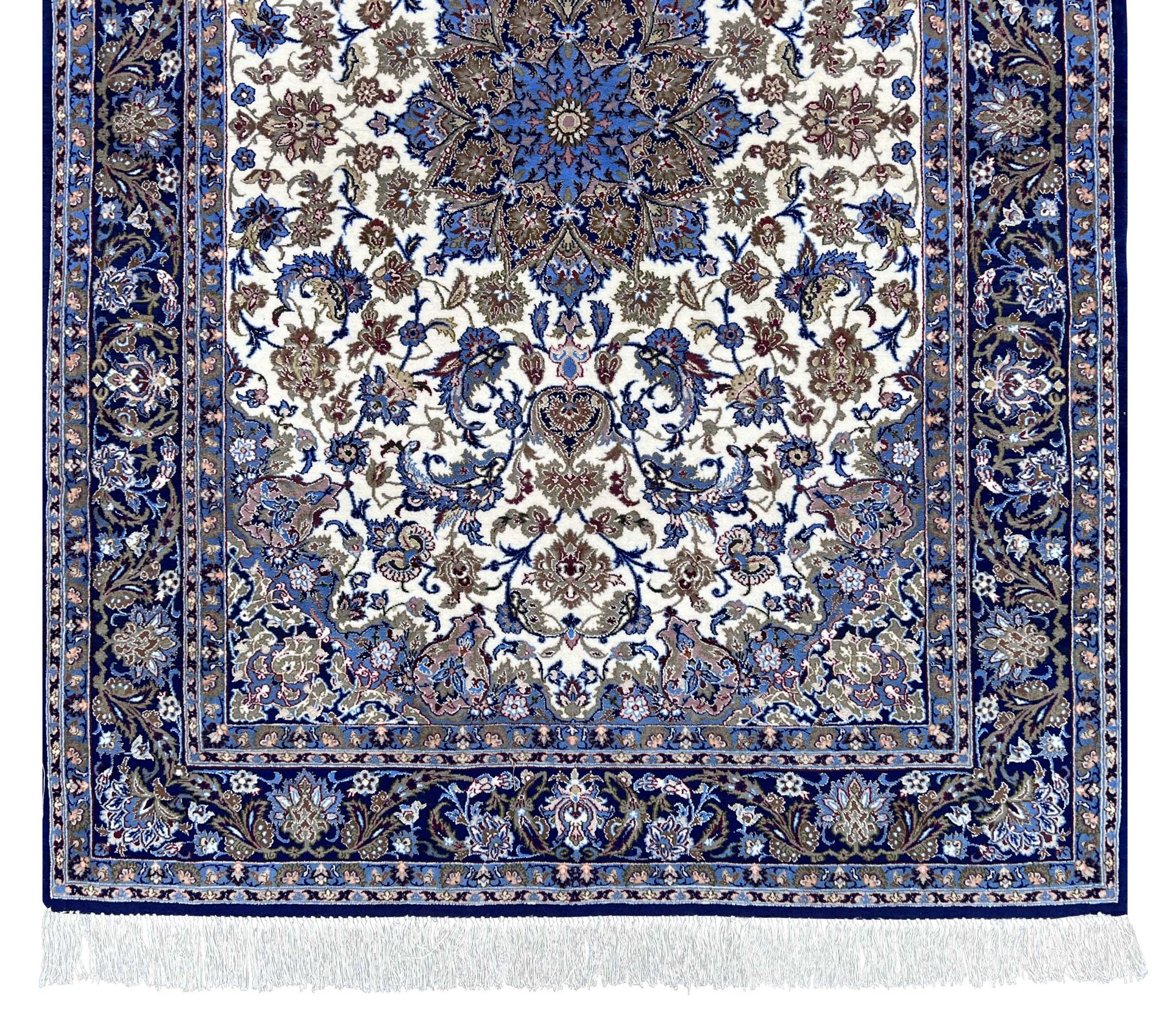 Isfahan. Oriental carpet. Circa 1970. - Image 4 of 9