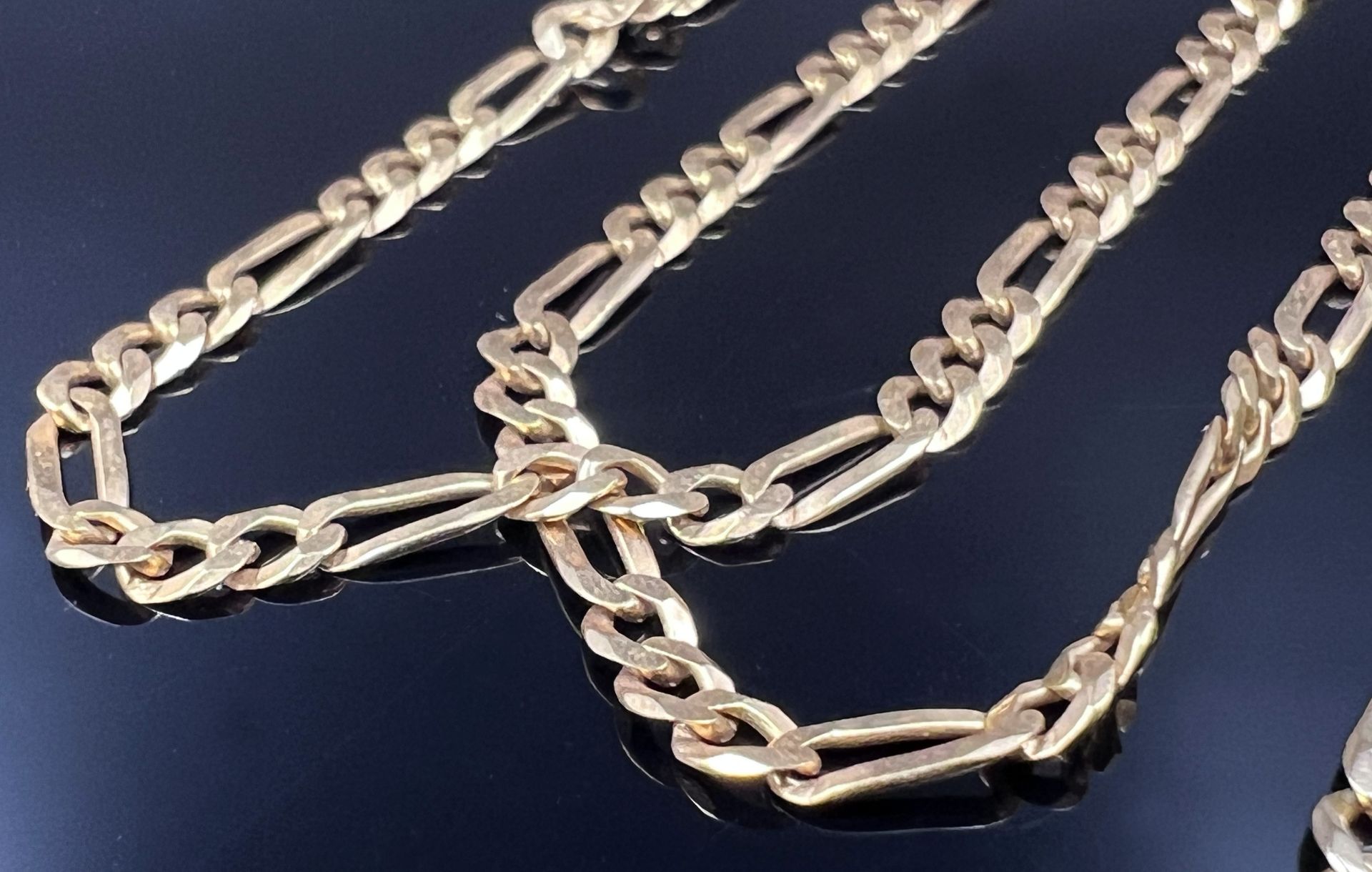 Two chains. 585 yellow gold. 1 bracelet and 1 necklace. - Image 2 of 5