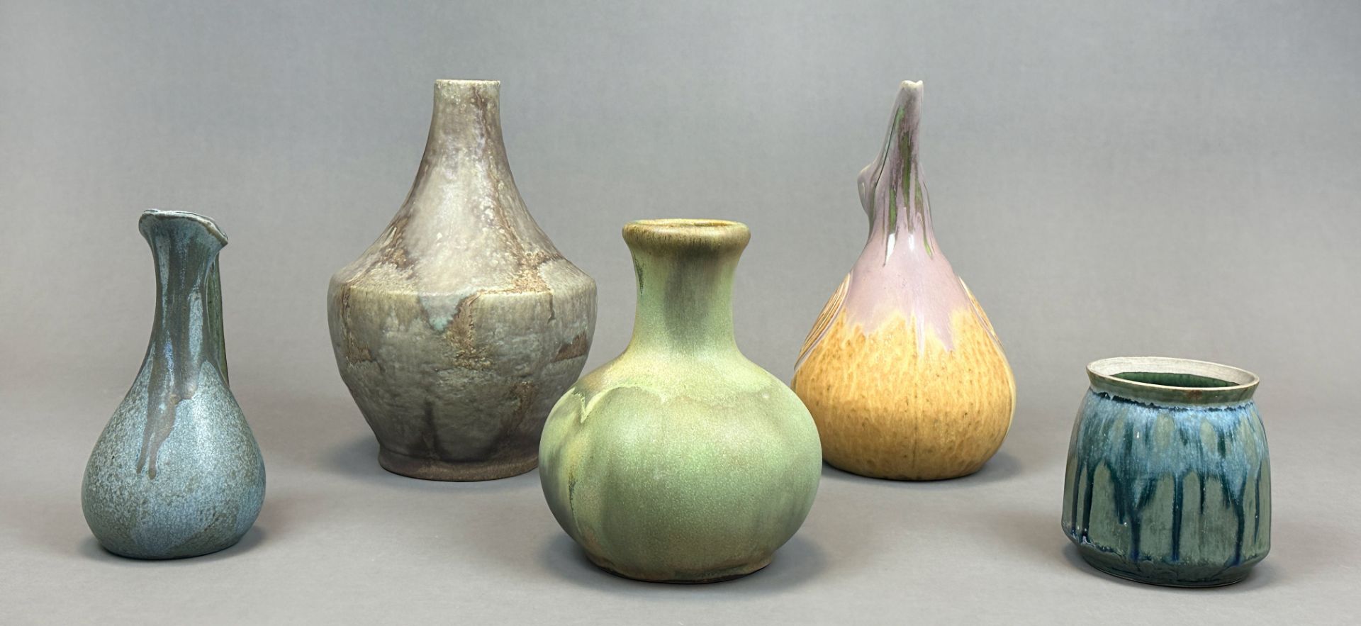 Five ceramic objects. Art Nouveau. Around 1920. - Image 5 of 8