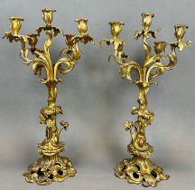Ein Paar Girandolen, 5- flammig. Bronze vergoldet. 19. Jahrhundert.