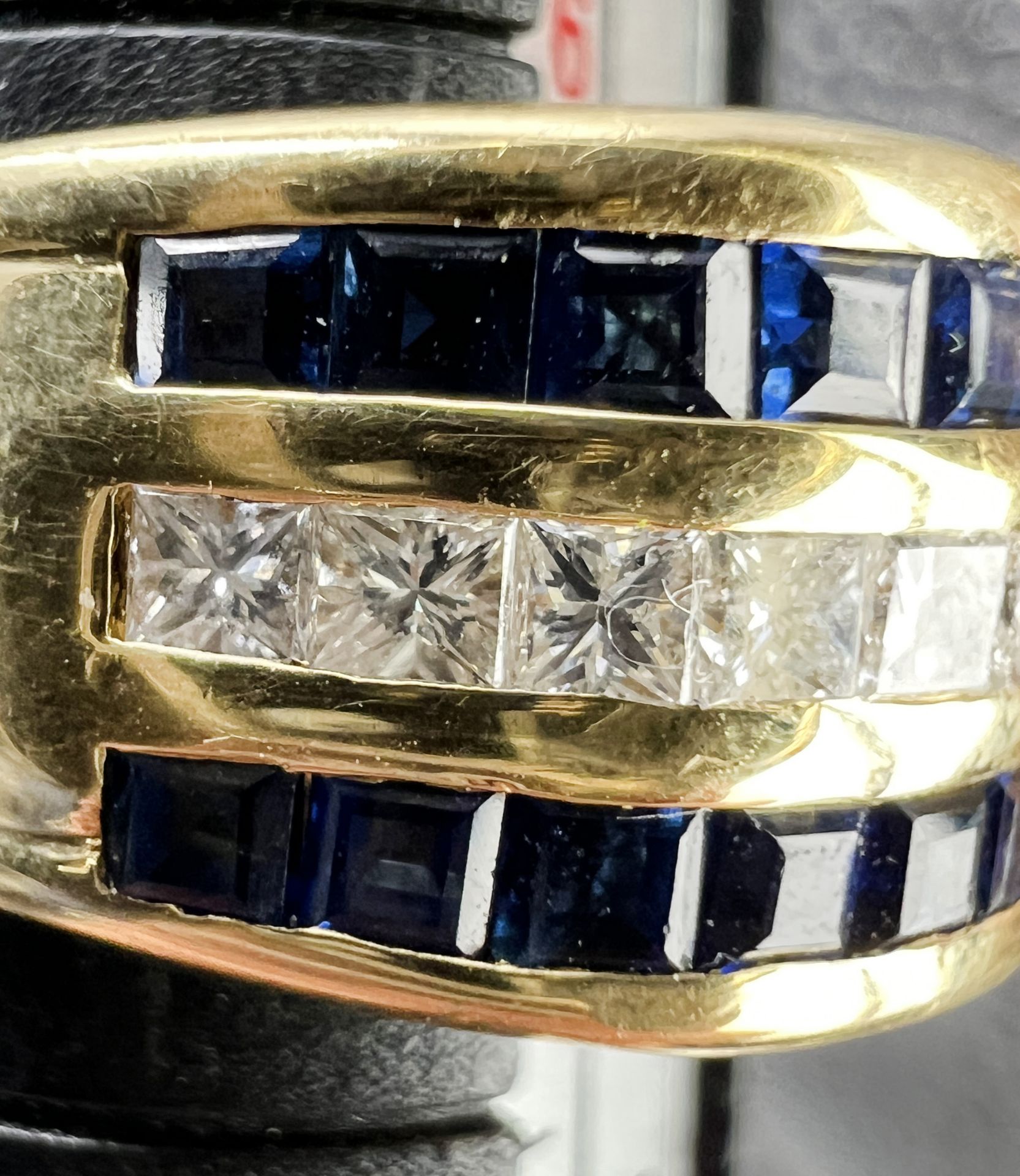 Ladies' ring. 750 yellow gold with diamonds and sapphires. - Image 6 of 8