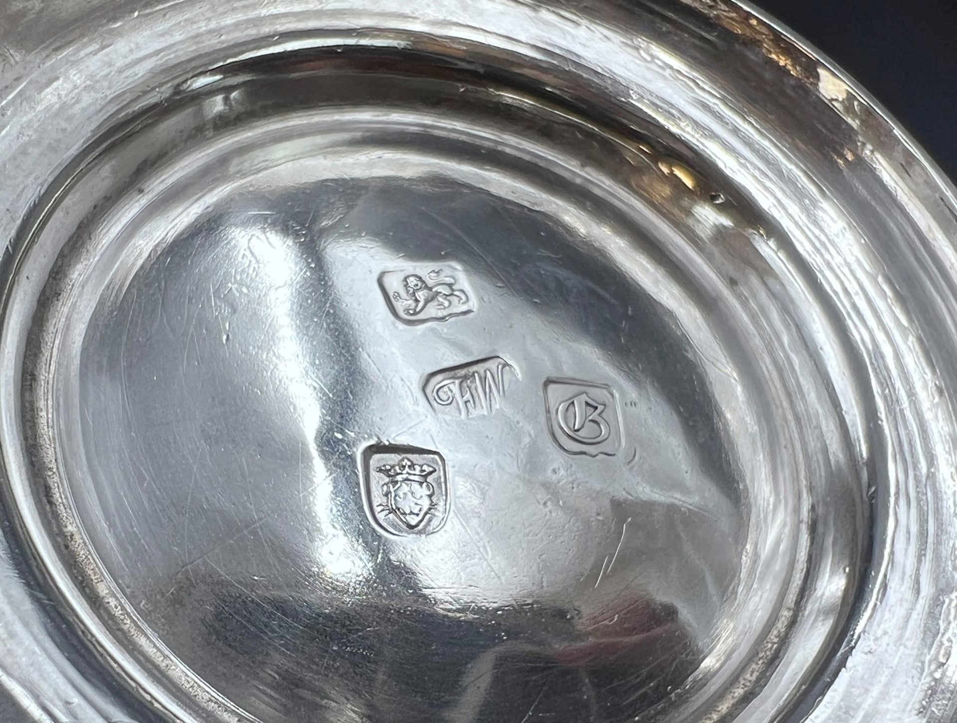 Antique silver cup. 925 Sterling silver. England. 1762. - Image 7 of 9