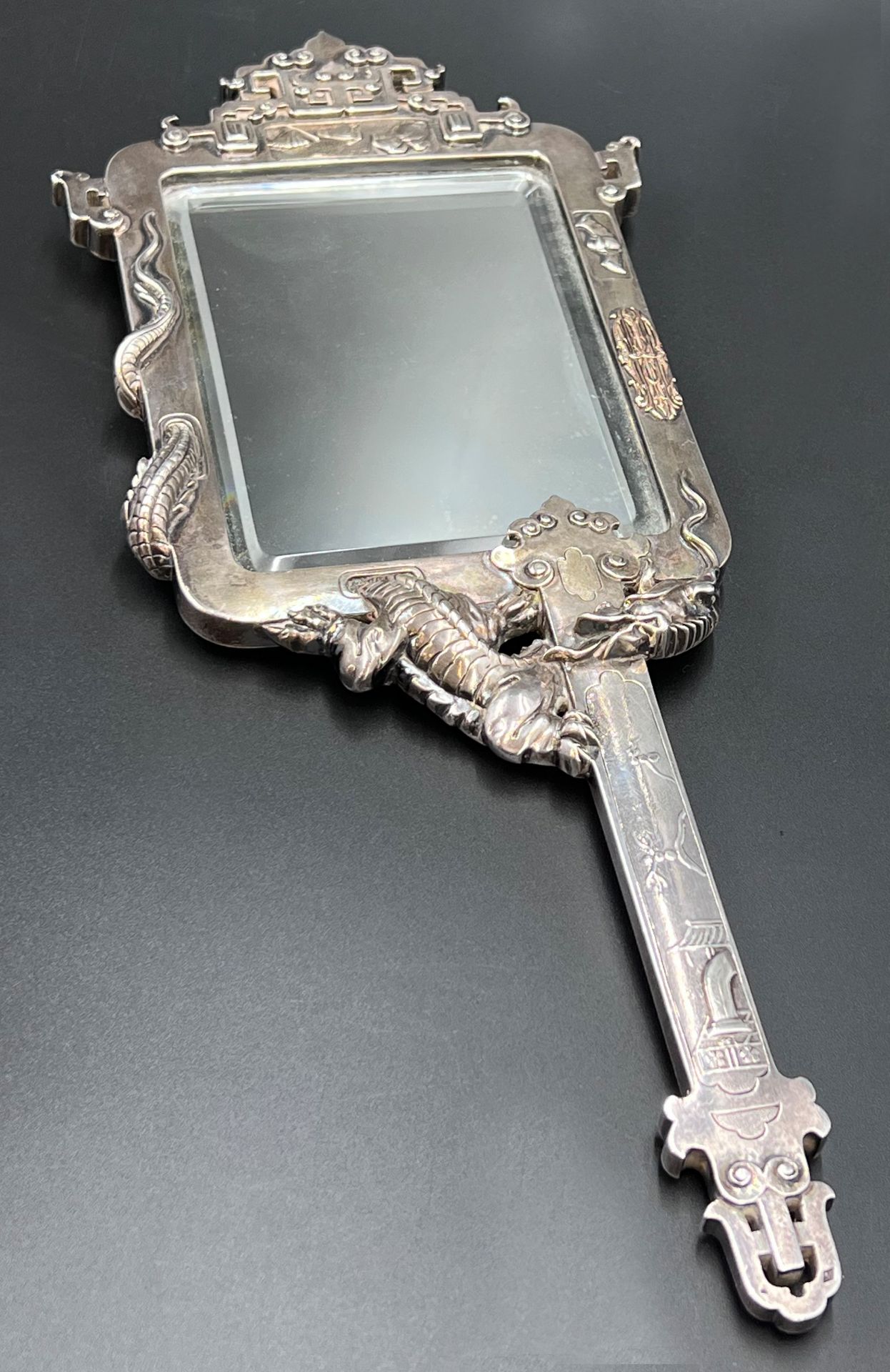 Hand mirror. Silver. Linzeler Paris. Around 1900. - Image 2 of 19