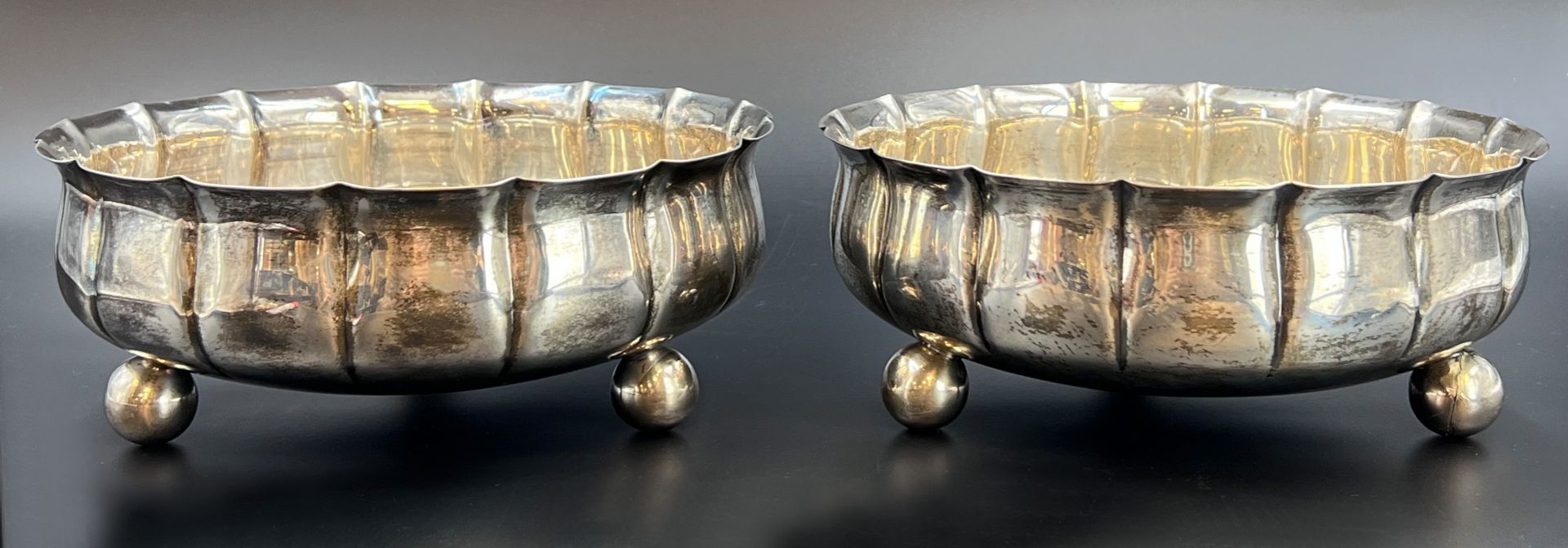 Two bowls with ball feet. 835 silver.
