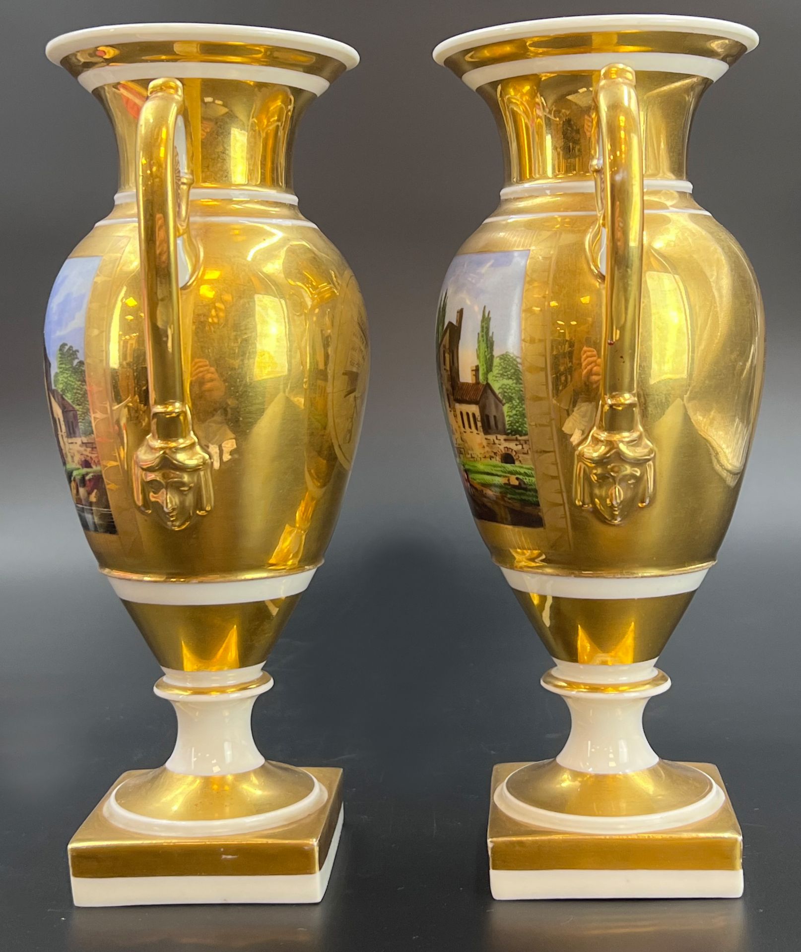 Pair of Empire krater vases. 20th century. - Image 2 of 17