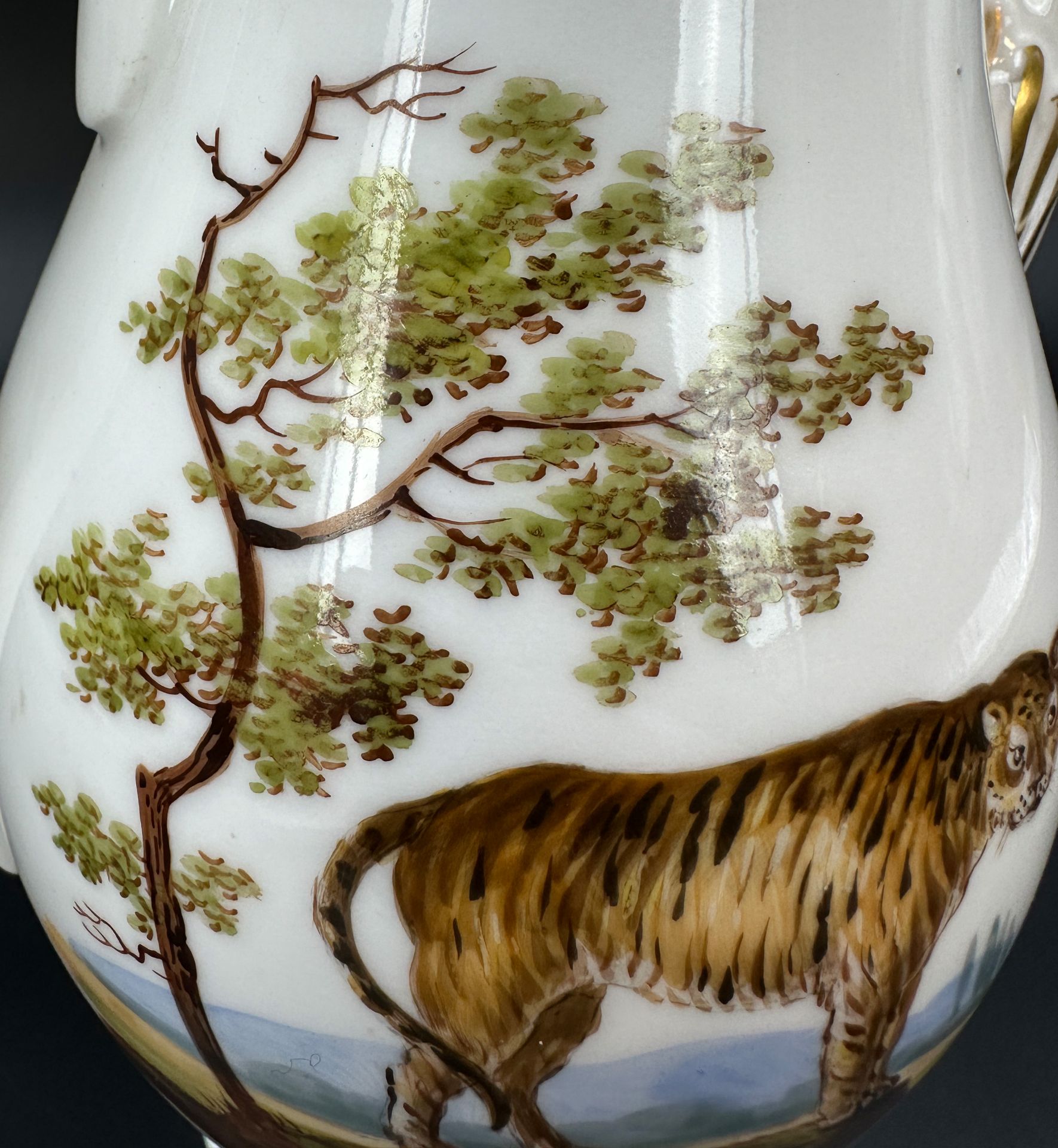 Finely painted Biedermeier coffee pot. Probably France. Around 1850. - Image 17 of 18