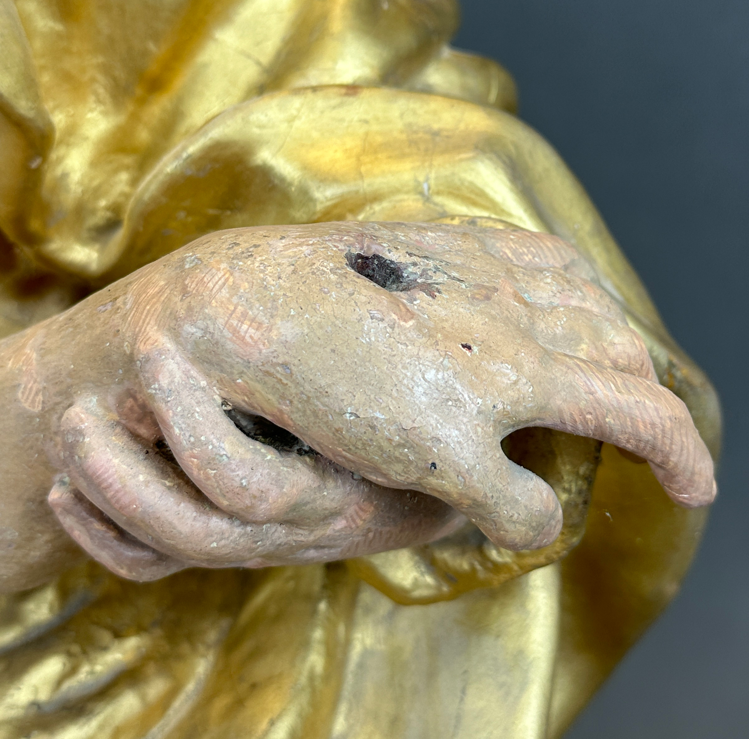 Baroque wooden figure. Lamentation of the Virgin Mary / Pietà. South Germany. - Image 9 of 13