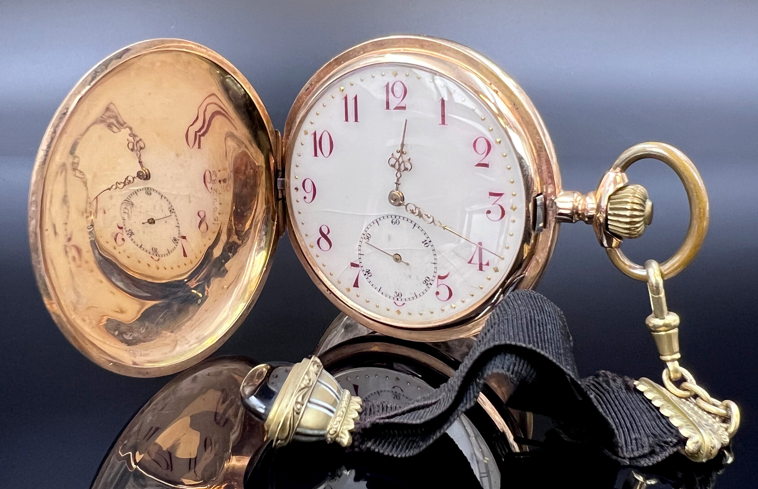 Gentleman's pocket watch. 585 yellow gold. Switzerland.