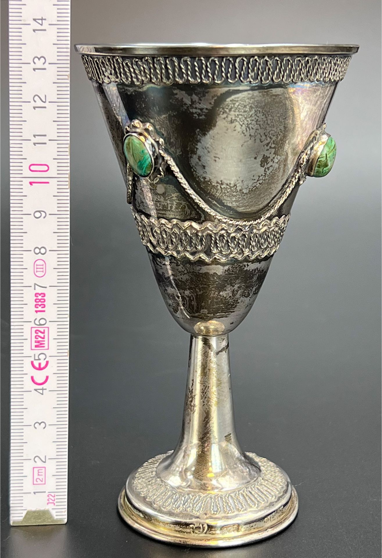 Silver chalice with three green cabochons. 925 Sterling silver. - Image 10 of 11