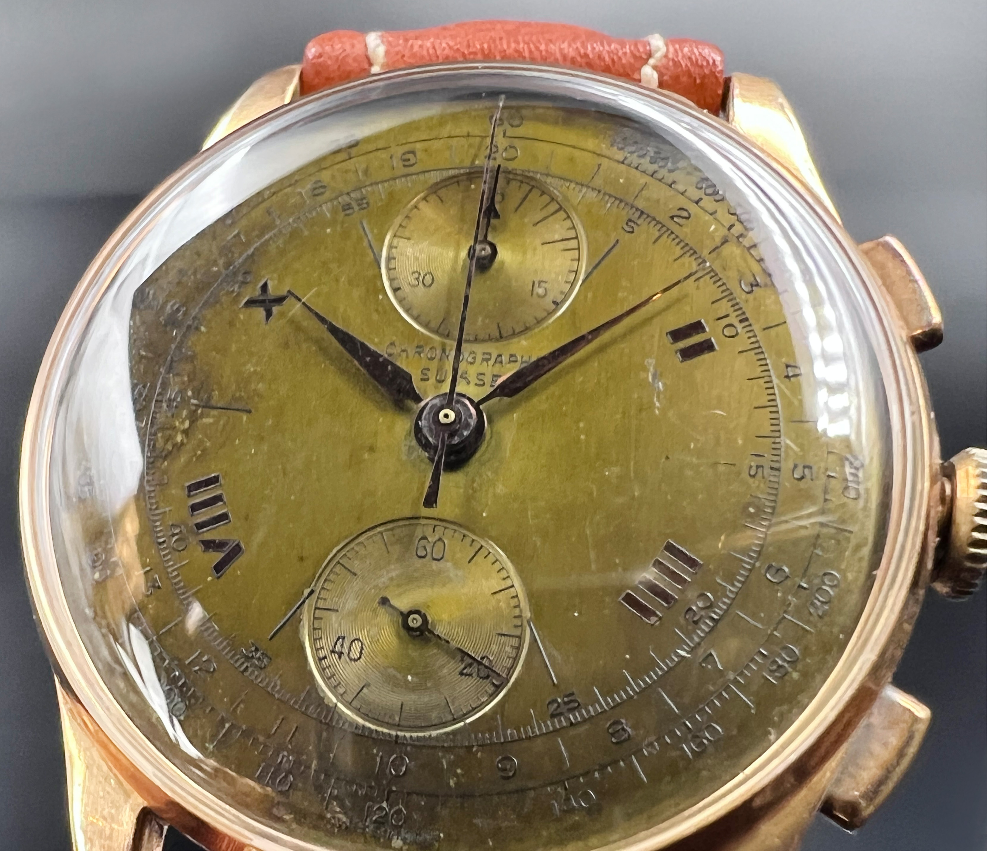 CHRONOGRAPHE SUISSE men's wristwatch. Case partly 750 yellow gold. - Image 2 of 5