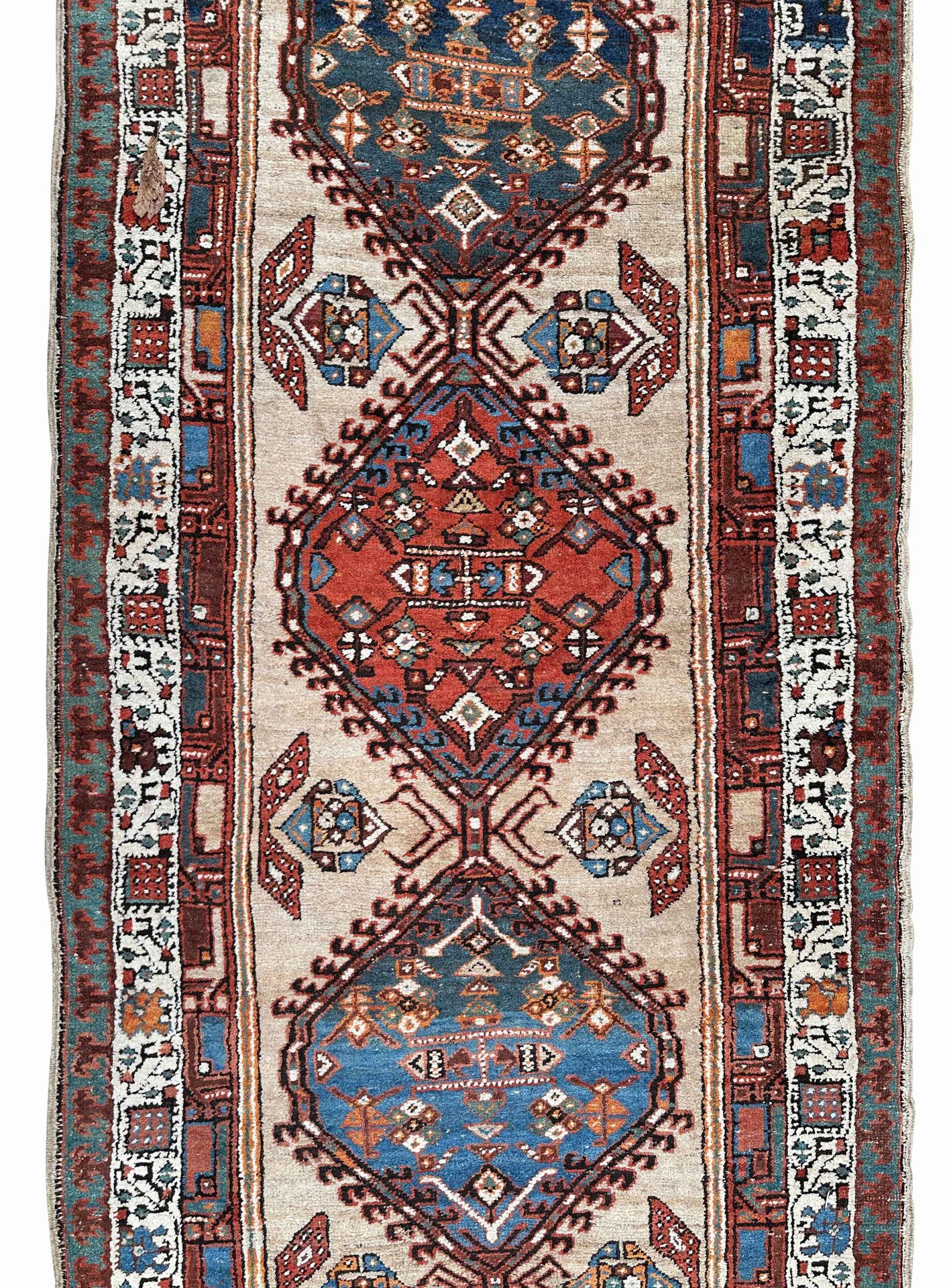 Sarab. oriental carpet. Circa 1900, signed and dated. - Image 4 of 10