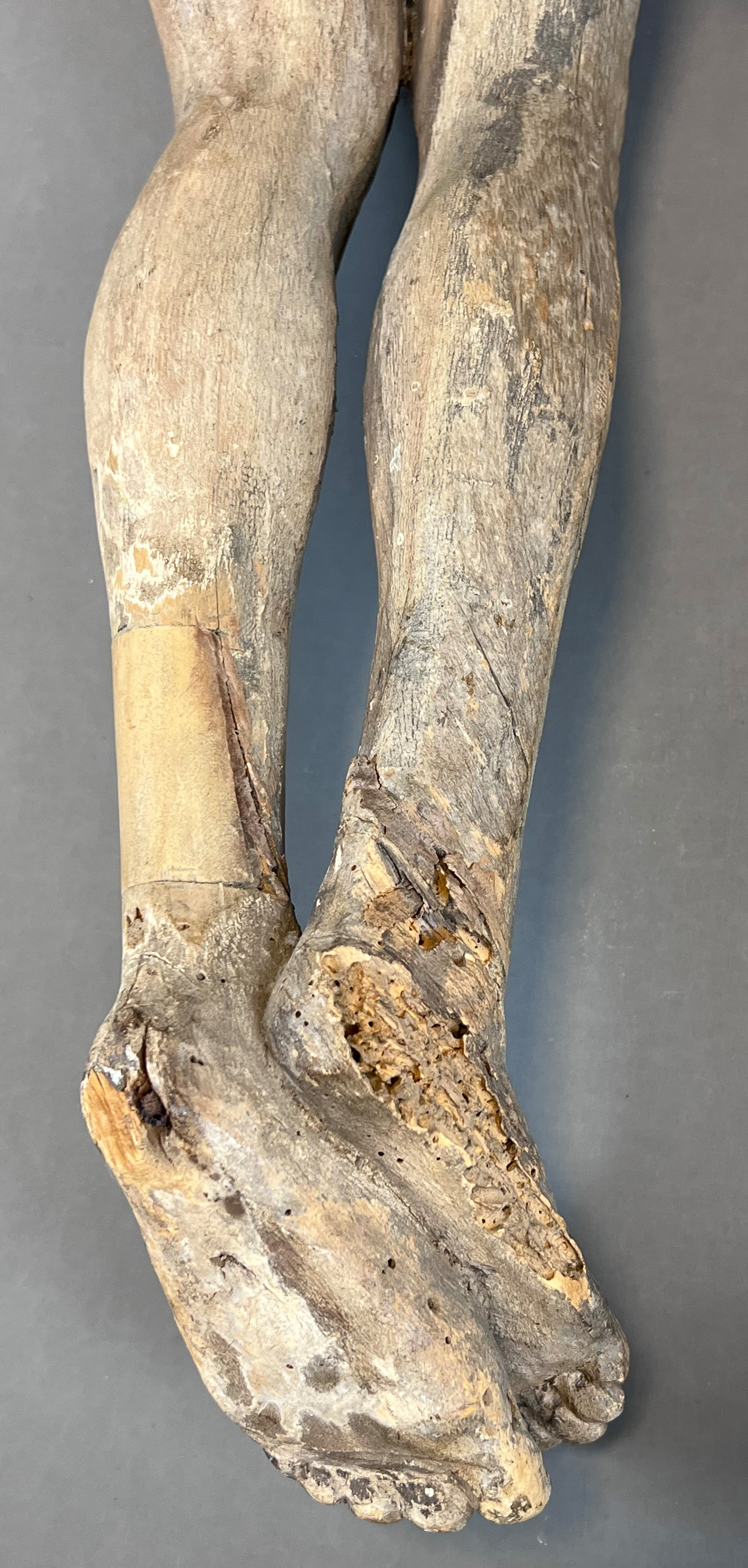 Wooden figure. Crucified Christ. 17th century. South Germany. - Image 15 of 19