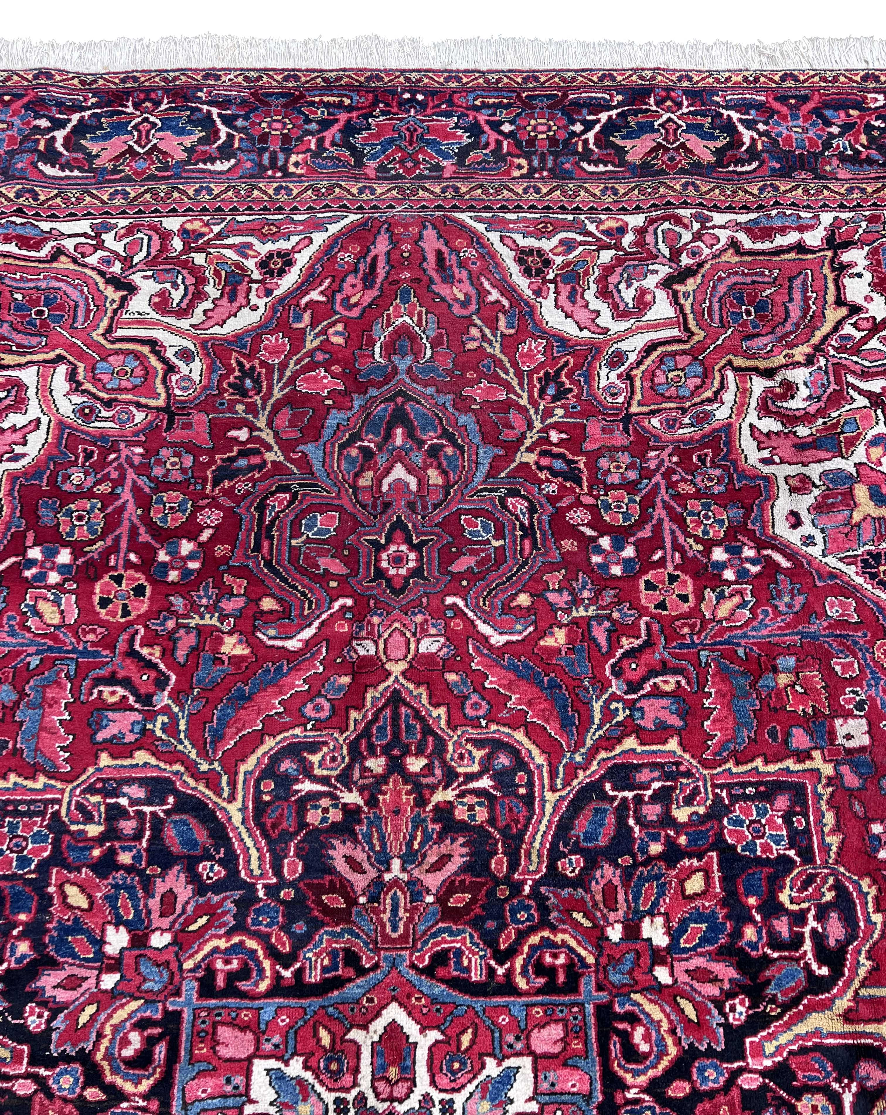 Heriz. Oriental carpet. 20th Century. - Image 3 of 17