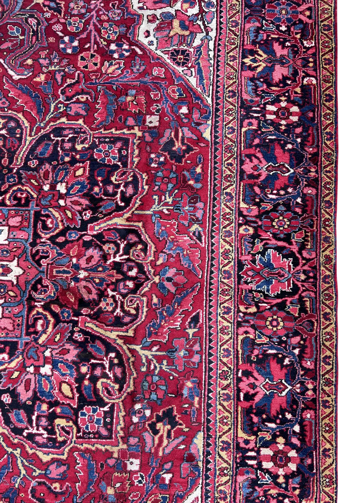 Heriz. Oriental carpet. 20th Century. - Image 7 of 17