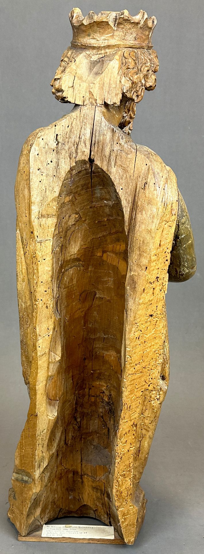 Holzfigur. Hl. König aus der Anbetung. Um 1500. Süddeutschland. - Bild 3 aus 11