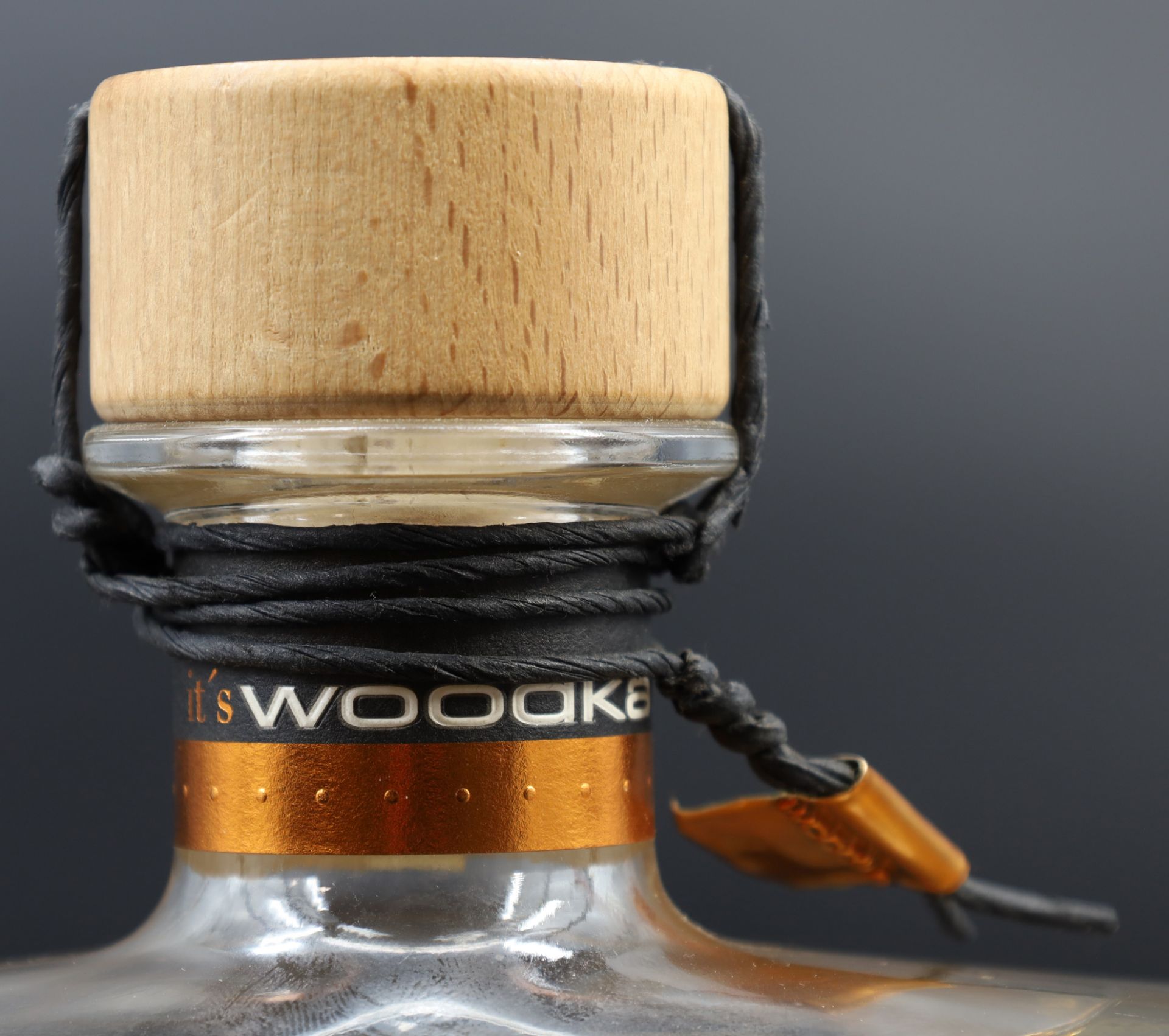 1 bottle of WOODKA. Vodka. Germany. 50.5 % vol. - Image 6 of 6