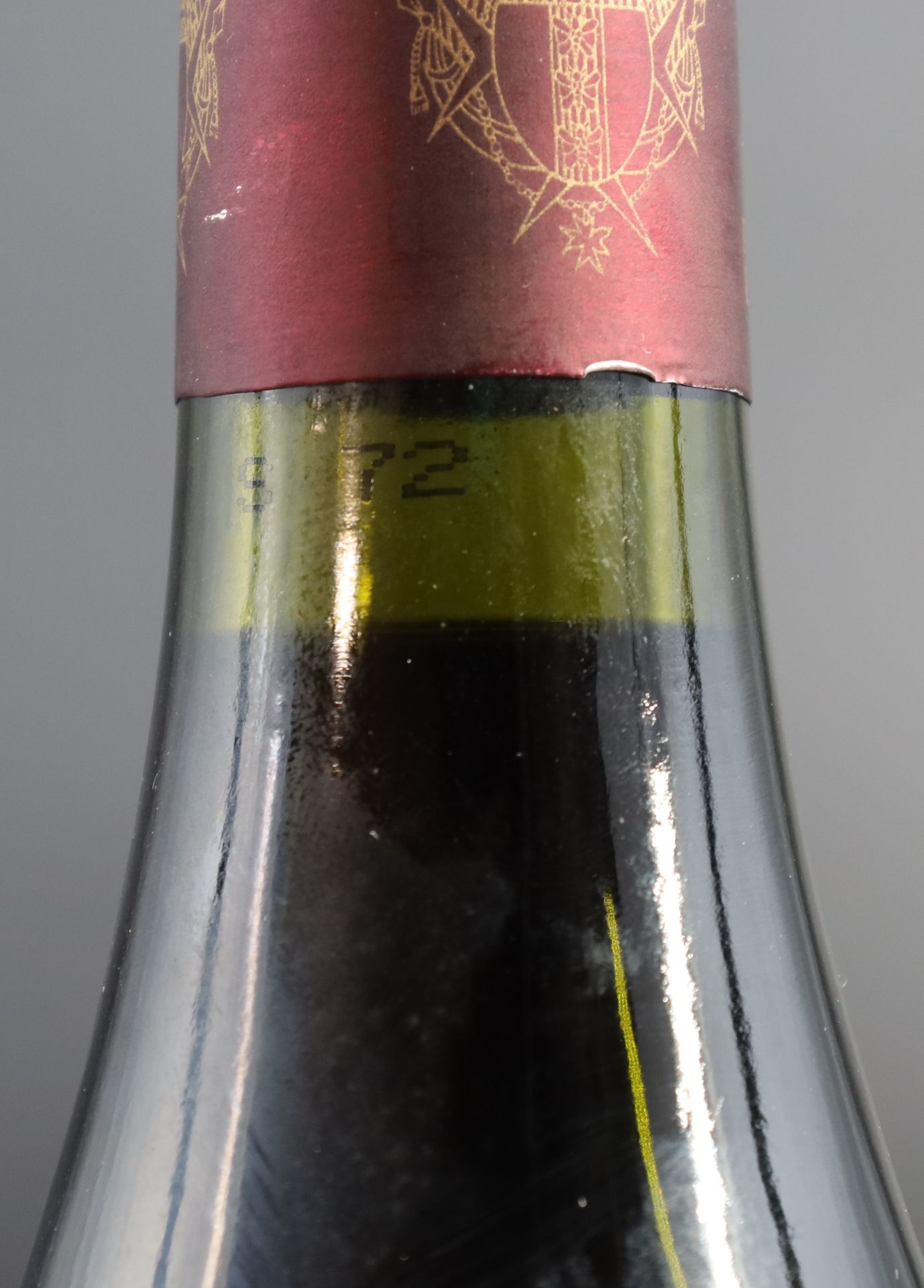 1 Flasche Rotwein. CHÂTEAU LA NERTHE. Cuvée des Cadettes. 1999. Frankreich. - Bild 4 aus 7