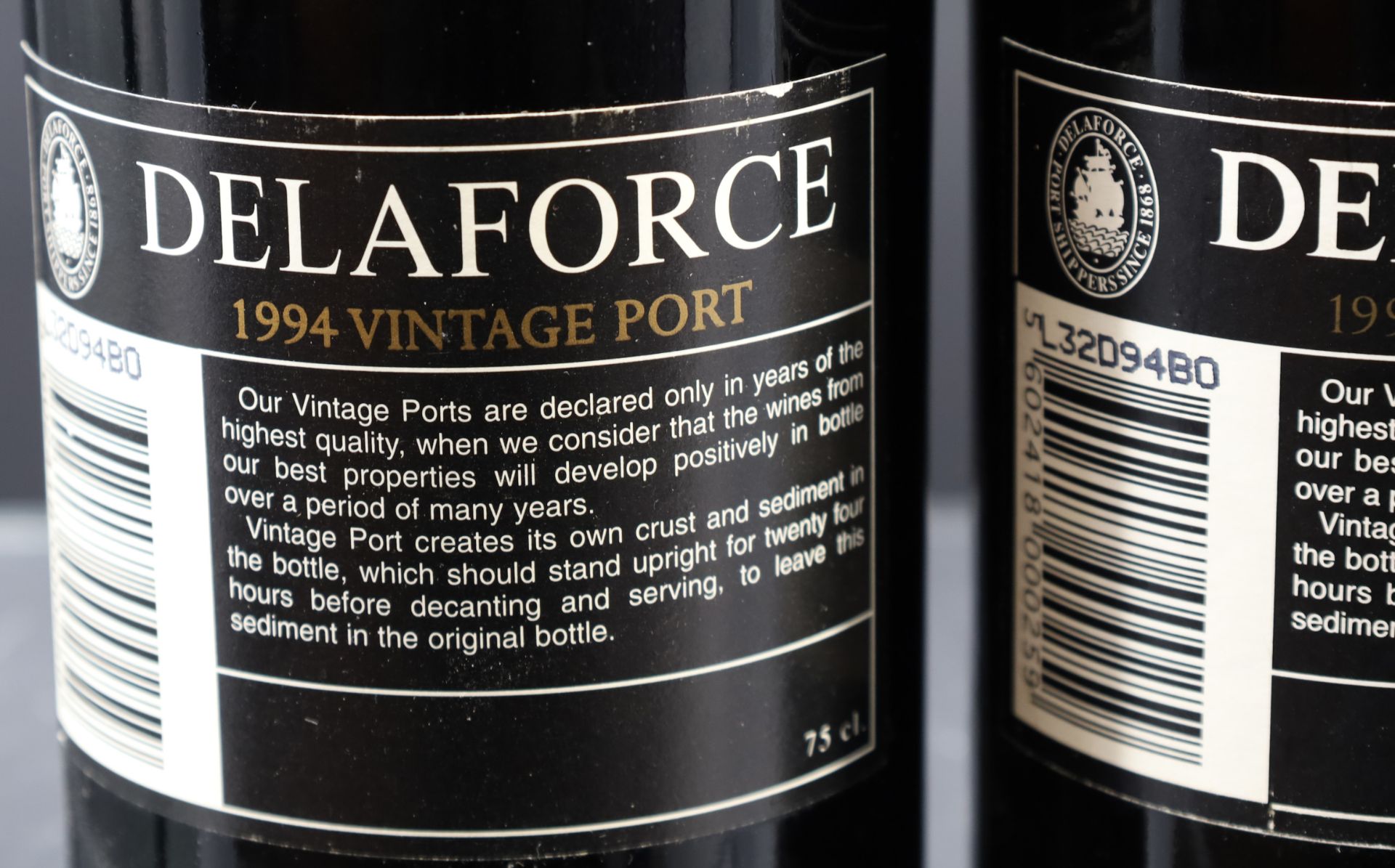 2 Flaschen Portwein. DELAFORCE. Vintage Port. 1994. Portugal. - Bild 5 aus 5