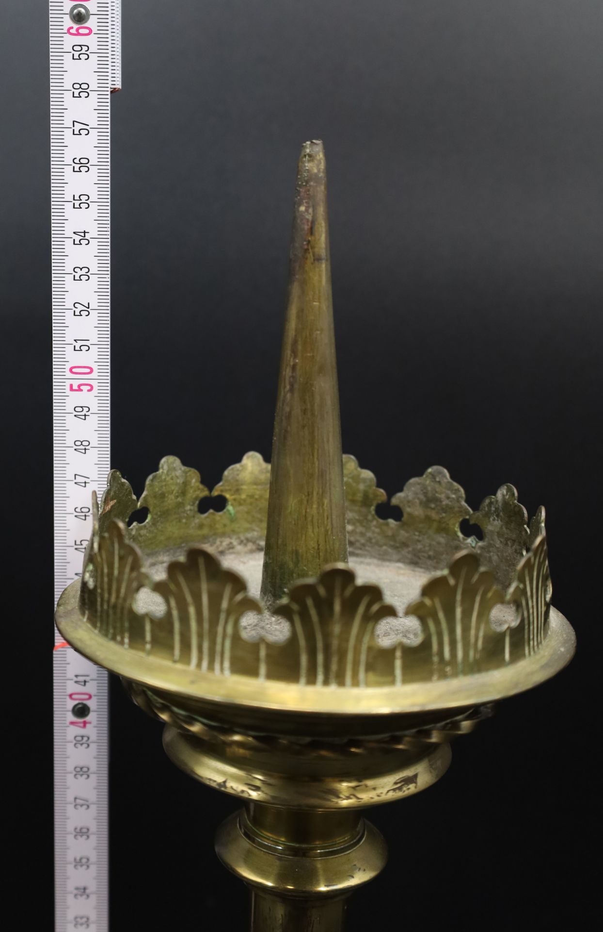 Two altar candlesticks. Brass. Around 1900. - Image 13 of 14