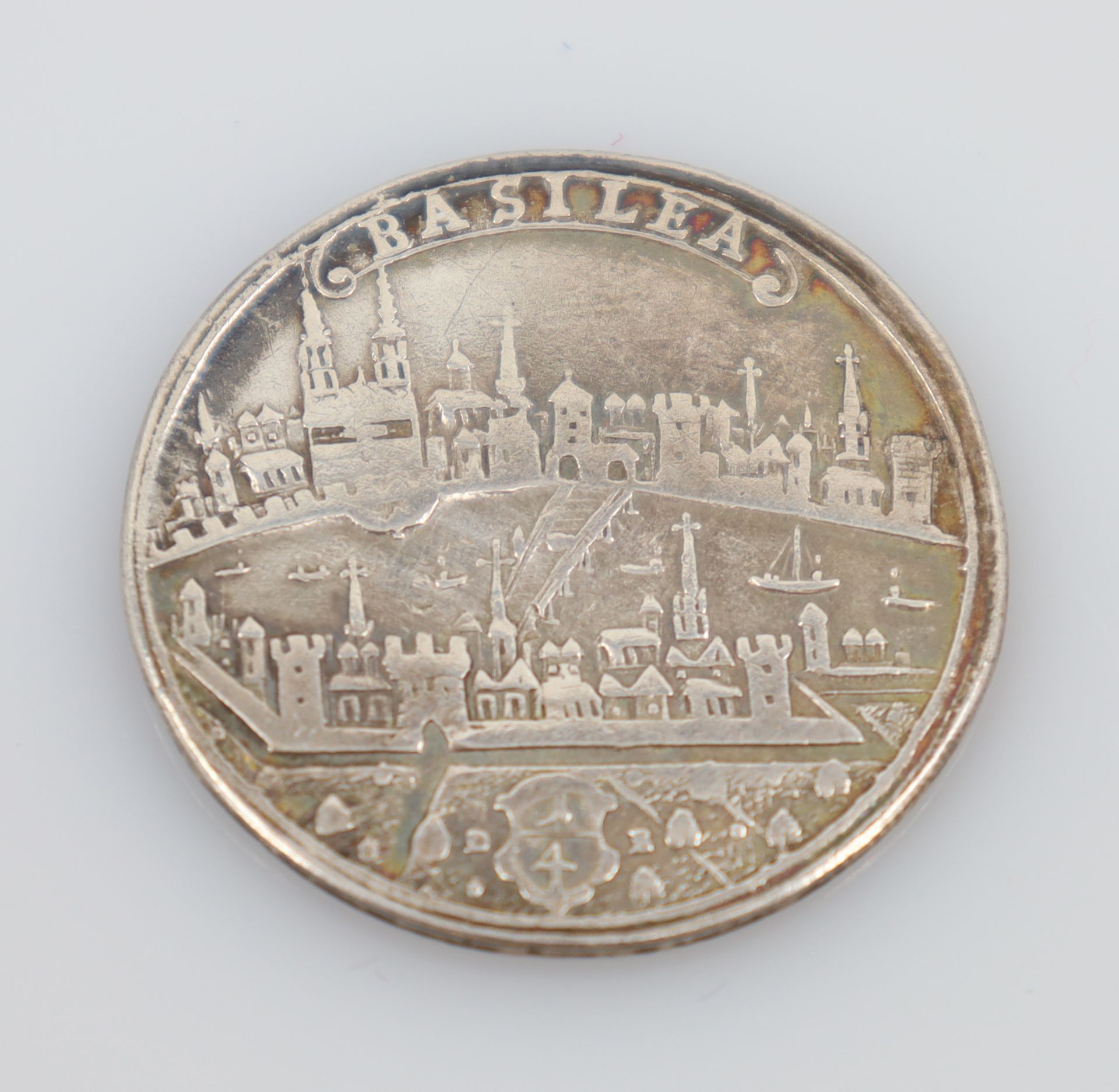 1/4 Taler. BASEL. Silbermünze. Ansicht auf die Stadt. Um 1740.